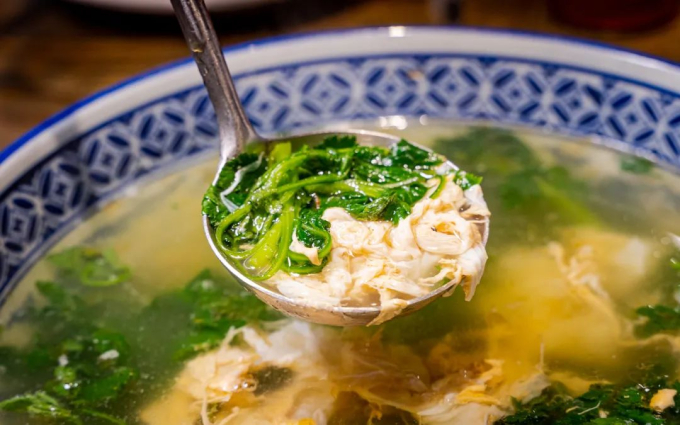Loại rau "m&oacute;n ăn của Ho&agrave;ng đế" đang đ&uacute;ng m&ugrave;a, đừng bỏ lỡ- Ảnh 2.