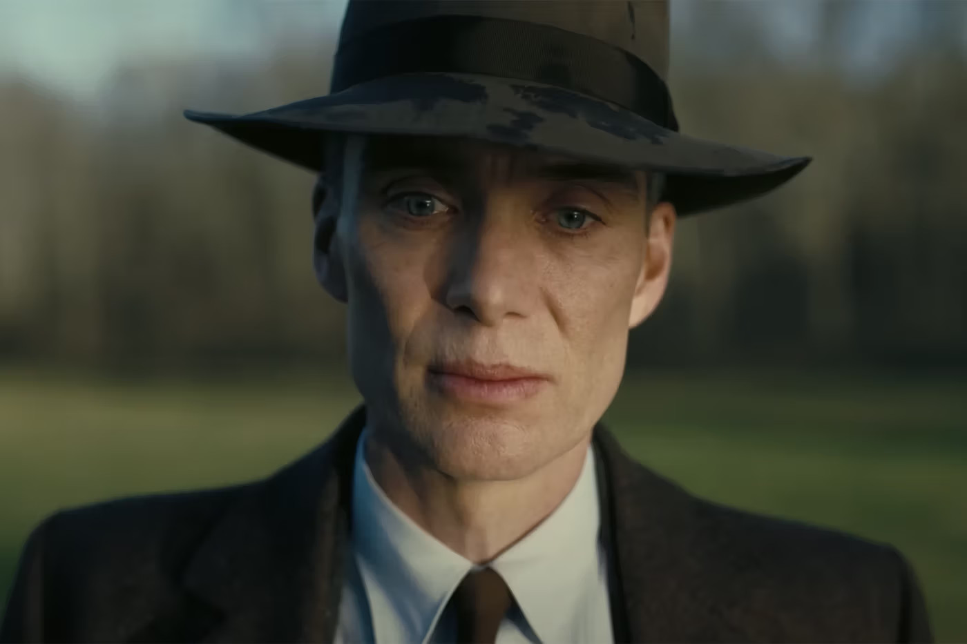 Diễn vi&ecirc;n Cillian Murphy kiếm 46 triệu USD/năm nhưng đi chiếc xe &ocirc; t&ocirc; 45 triệu đồng- Ảnh 3.