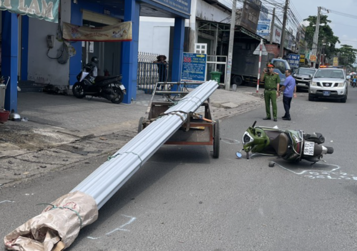 Đồng Nai: Phạt hơn 400 xe ba gác tự chế chở hàng cồng kềnh- Ảnh 1. Đồng Nai: Phạt hơn 400 xe ba gác tự chế chở hàng cồng kềnh- Ảnh 1.