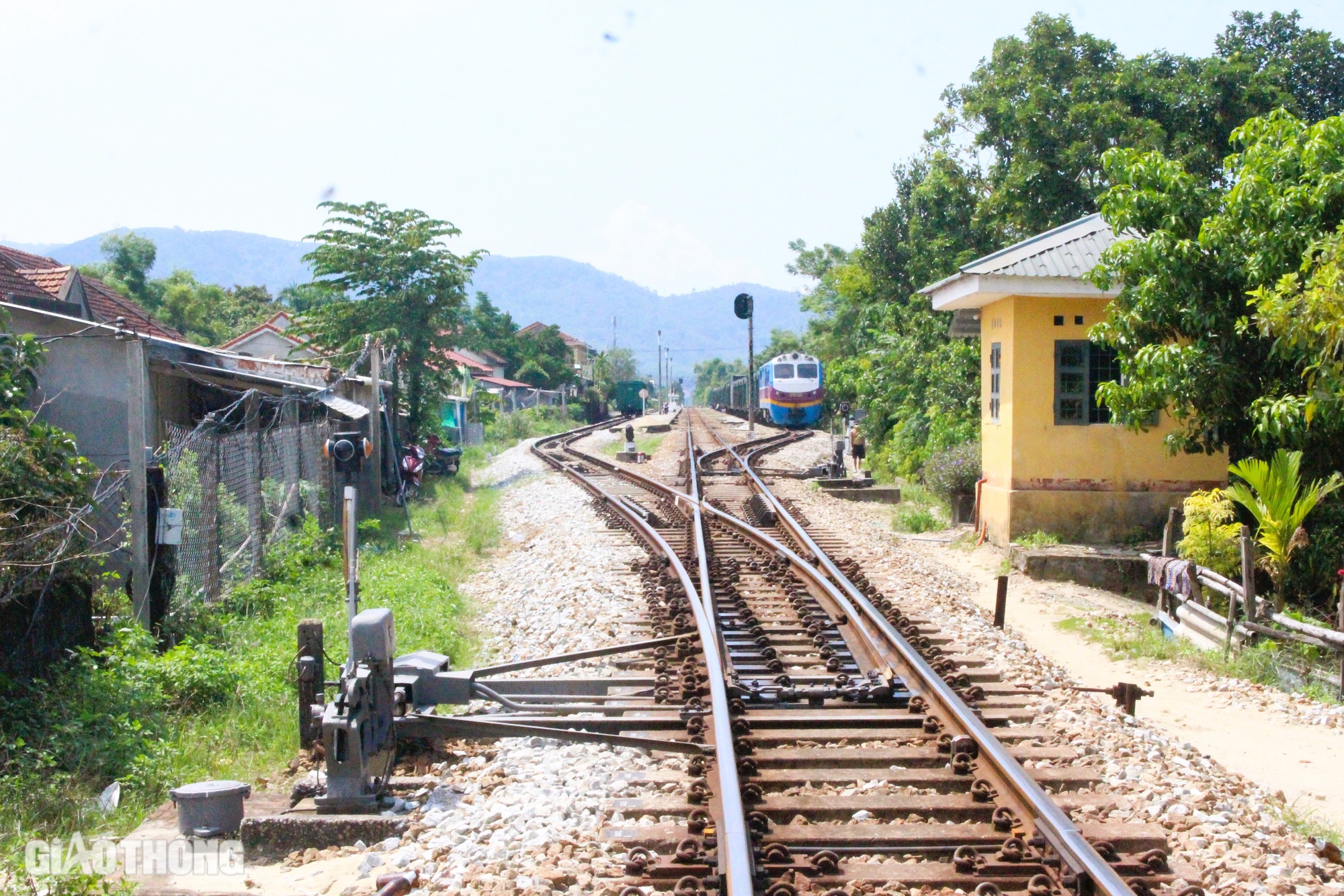 T&igrave;m nguy&ecirc;n nh&acirc;n sau sự cố nhiều t&agrave;u trật b&aacute;nh ở Thừa Thi&ecirc;n Huế- Ảnh 12.