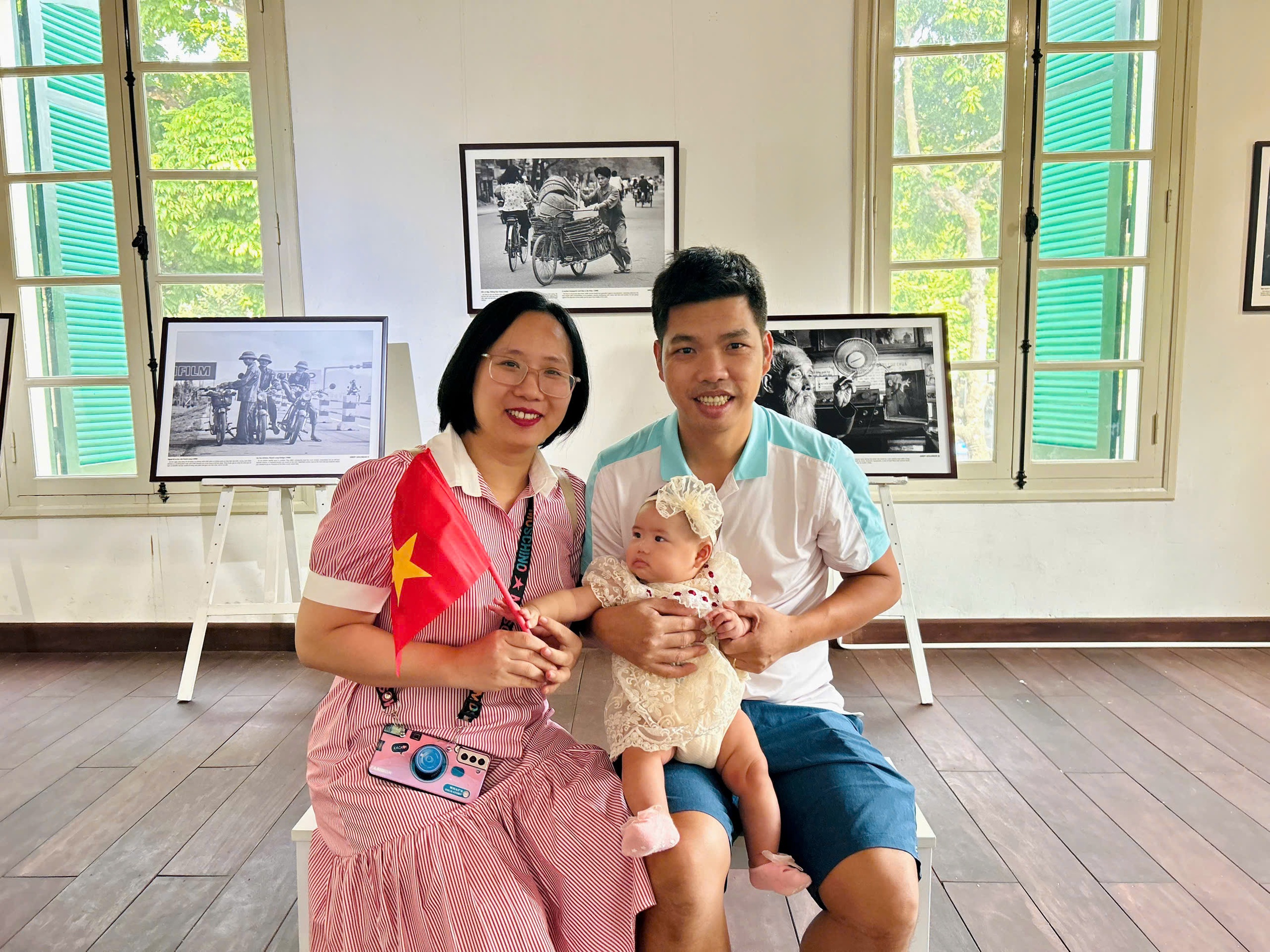 Kh&aacute;m ph&aacute; Thủ đ&ocirc; xưa qua triển l&atilde;m ảnh "H&agrave; Nội - một thời để nhớ"- Ảnh 10.