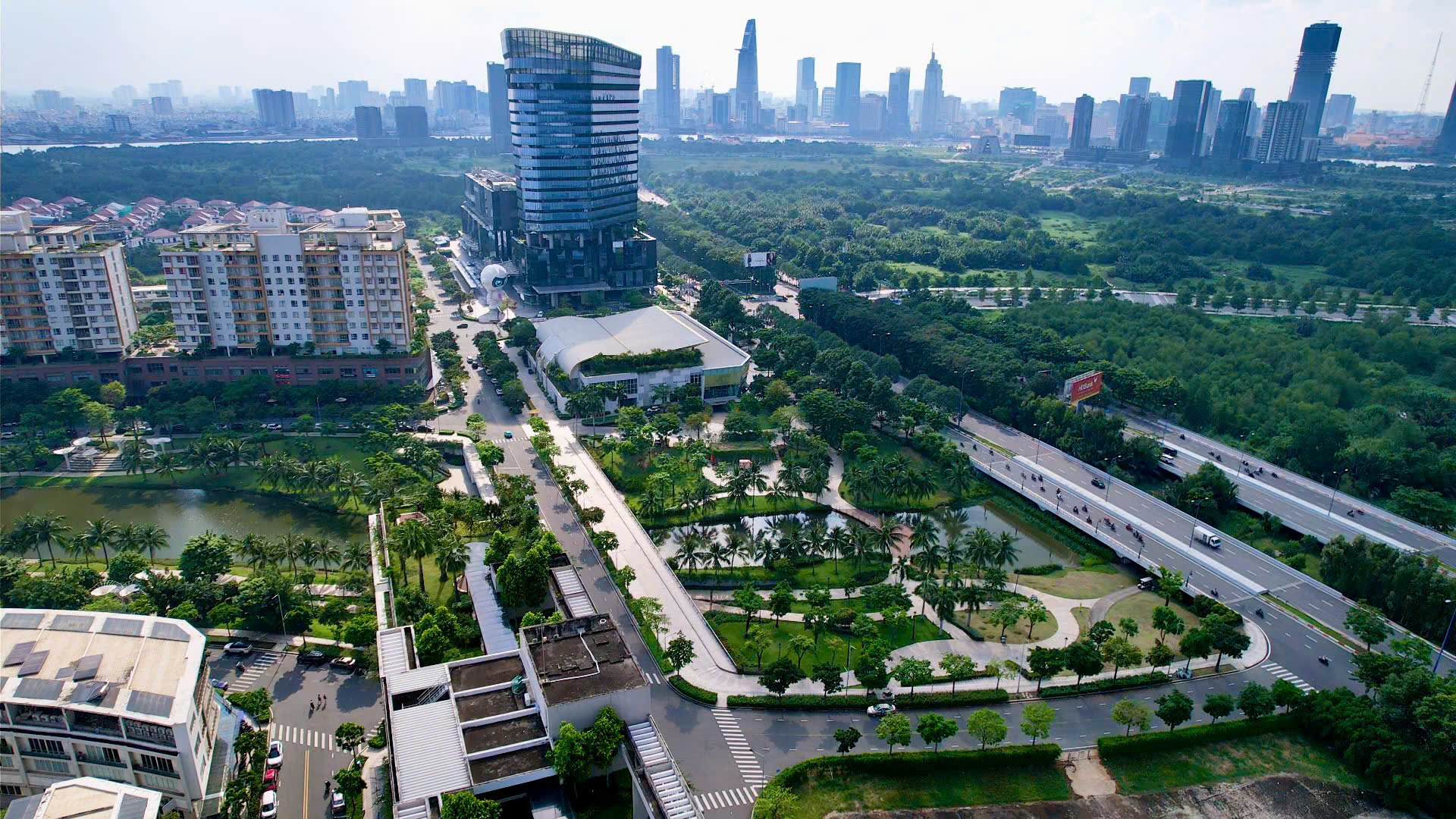 TP.HCM sẽ x&acirc;y 2 tượng đ&agrave;i tại c&ocirc;ng vi&ecirc;n 23/9 v&agrave; khu đ&ocirc; thị mới Thủ Thi&ecirc;m- Ảnh 1.