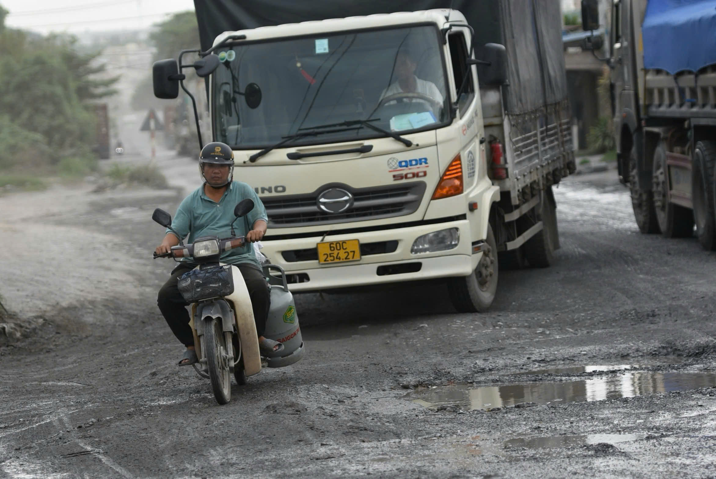 Đồng Nai: Cấm xe tải tr&ecirc;n 5 tấn nhiều khung giờ, sửa nhanh đường Ho&agrave;ng Văn Bổn- Ảnh 3.