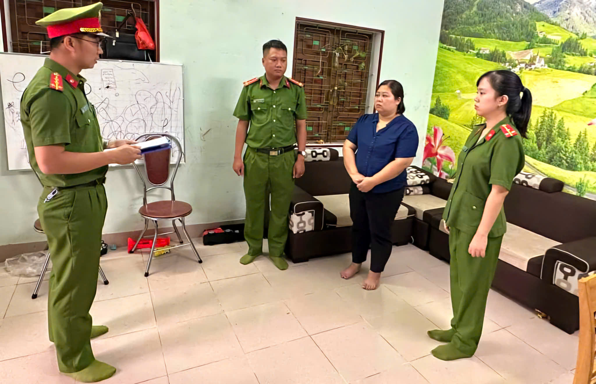 Nữ cộng t&aacute;c vi&ecirc;n lừa c&ocirc;ng ty chủ quản, chiếm đoạt 5 tỷ đồng- Ảnh 1.