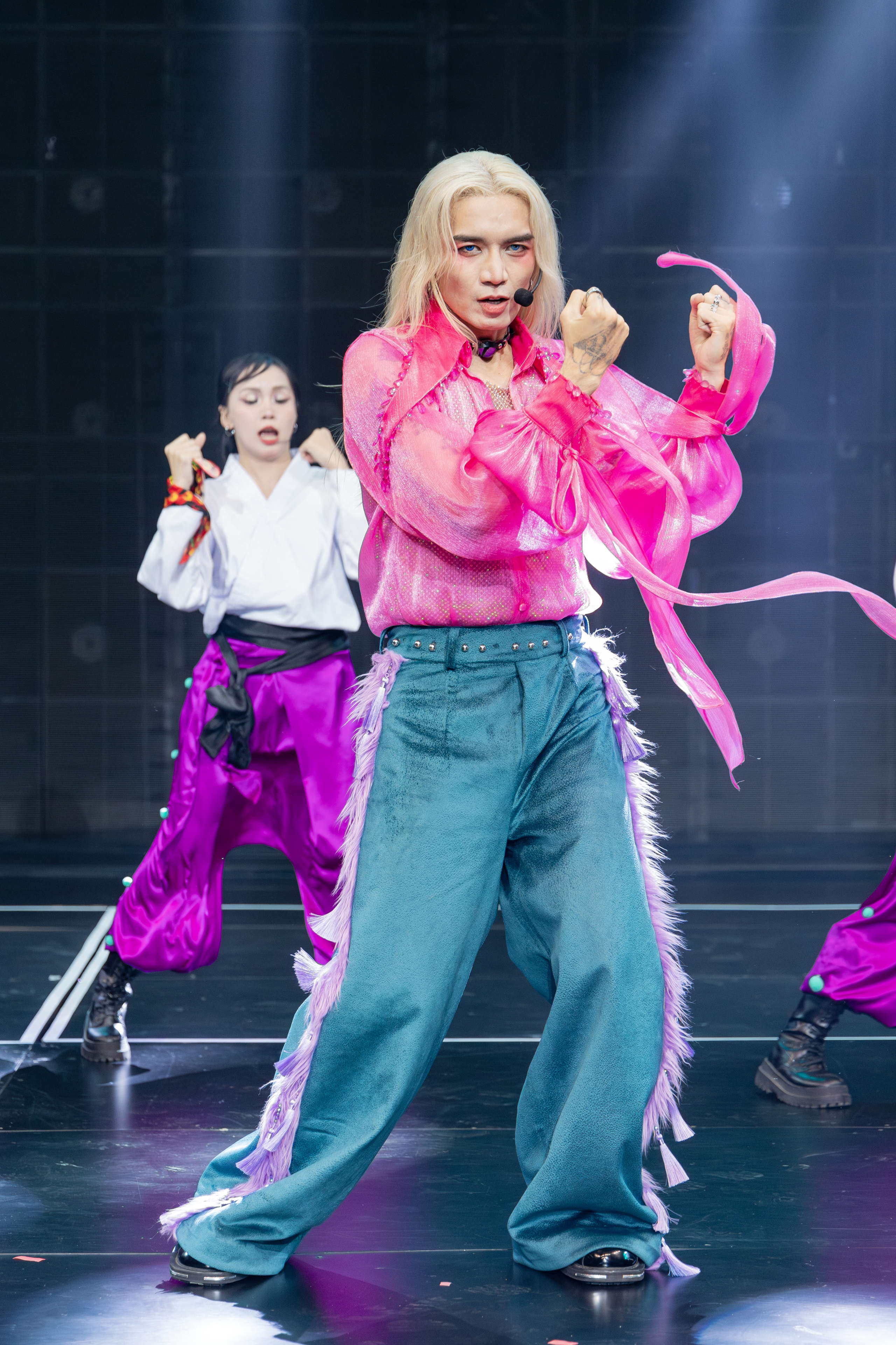 Chung kết 1 Anh trai vượt ngàn chông gai 2024: Vui nhộn, hài hước- Ảnh 9. Chung kết 1 Anh trai vượt ngàn chông gai 2024: Vui nhộn, hài hước- Ảnh 9.