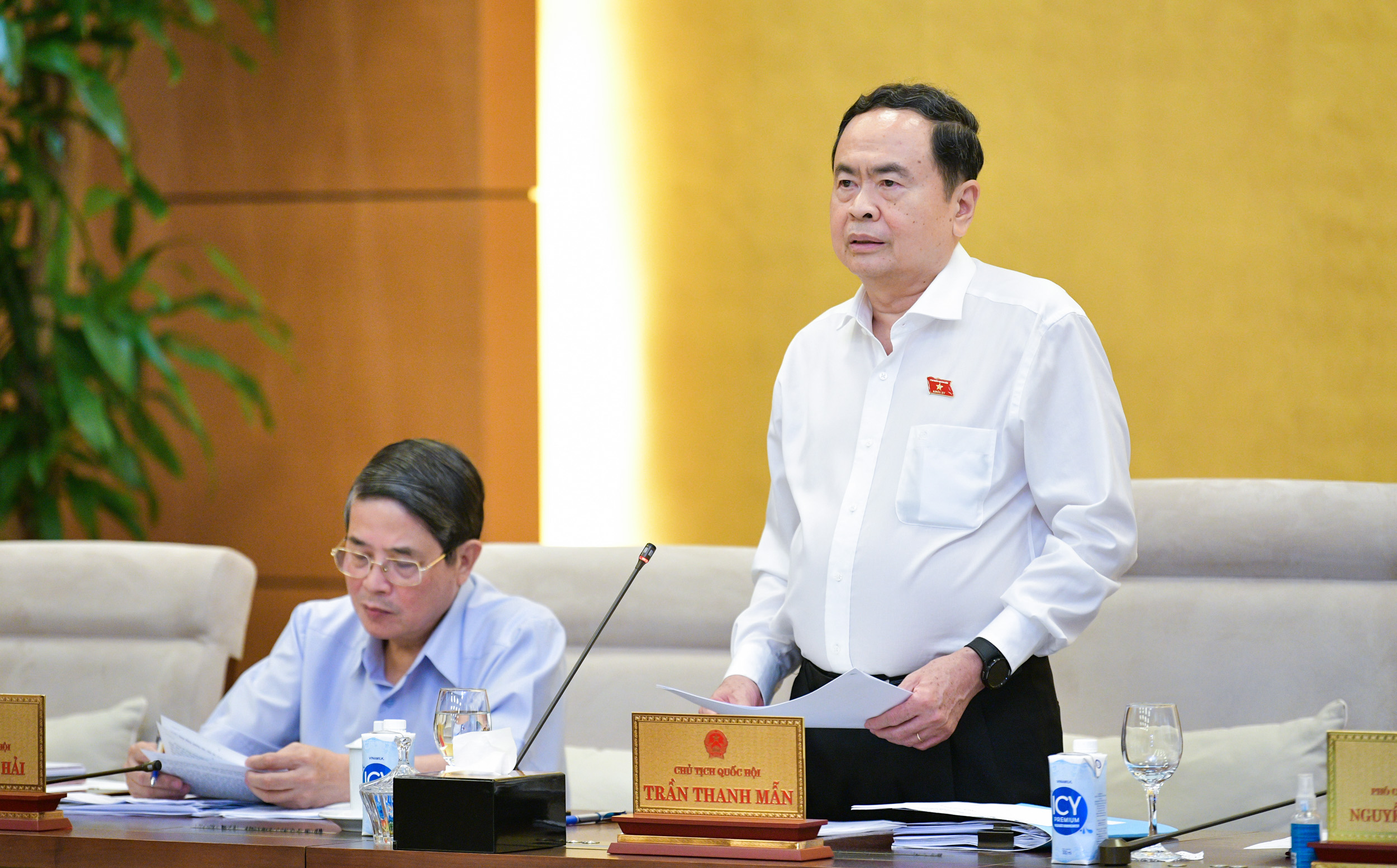 Chủ tịch Quốc hội: Tiếp tục đổi mới tư duy trong x&acirc;y dựng ph&aacute;p luật- Ảnh 2.