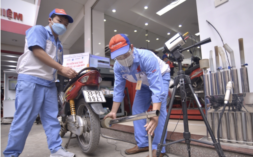 Bộ GTVT phản hồi về phương &aacute;n xử l&yacute; xe m&aacute;y kh&ocirc;ng đạt kiểm định kh&iacute; thải- Ảnh 1.