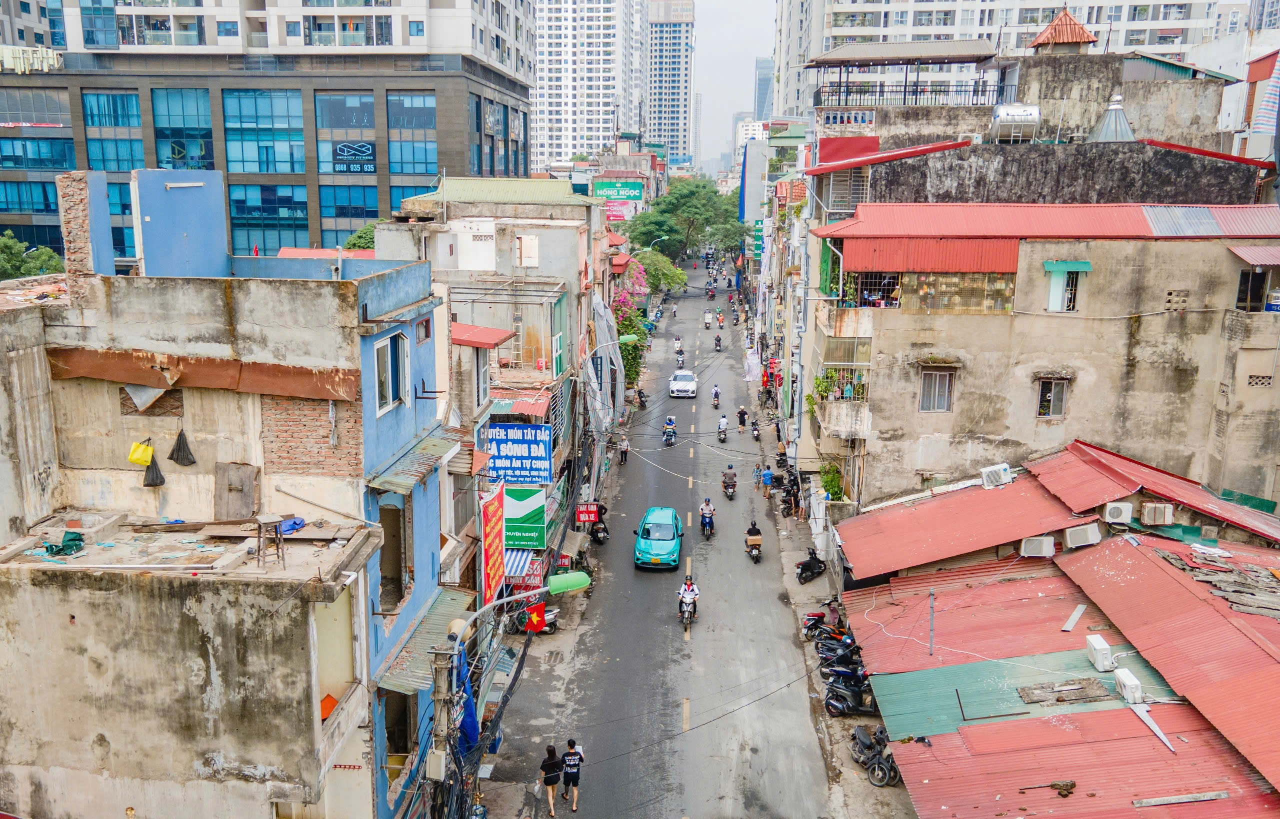 H&agrave; Nội: Cận cảnh người d&acirc;n dỡ nh&agrave;, giao mặt bằng mở rộng đường Nguyễn Tu&acirc;n- Ảnh 3.