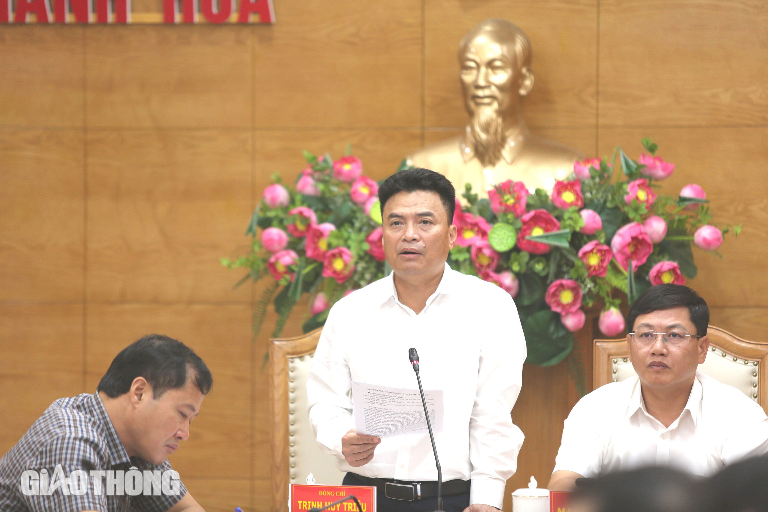 Đừng v&igrave; th&agrave;nh t&iacute;ch m&agrave; để học sinh vi phạm- Ảnh 4.