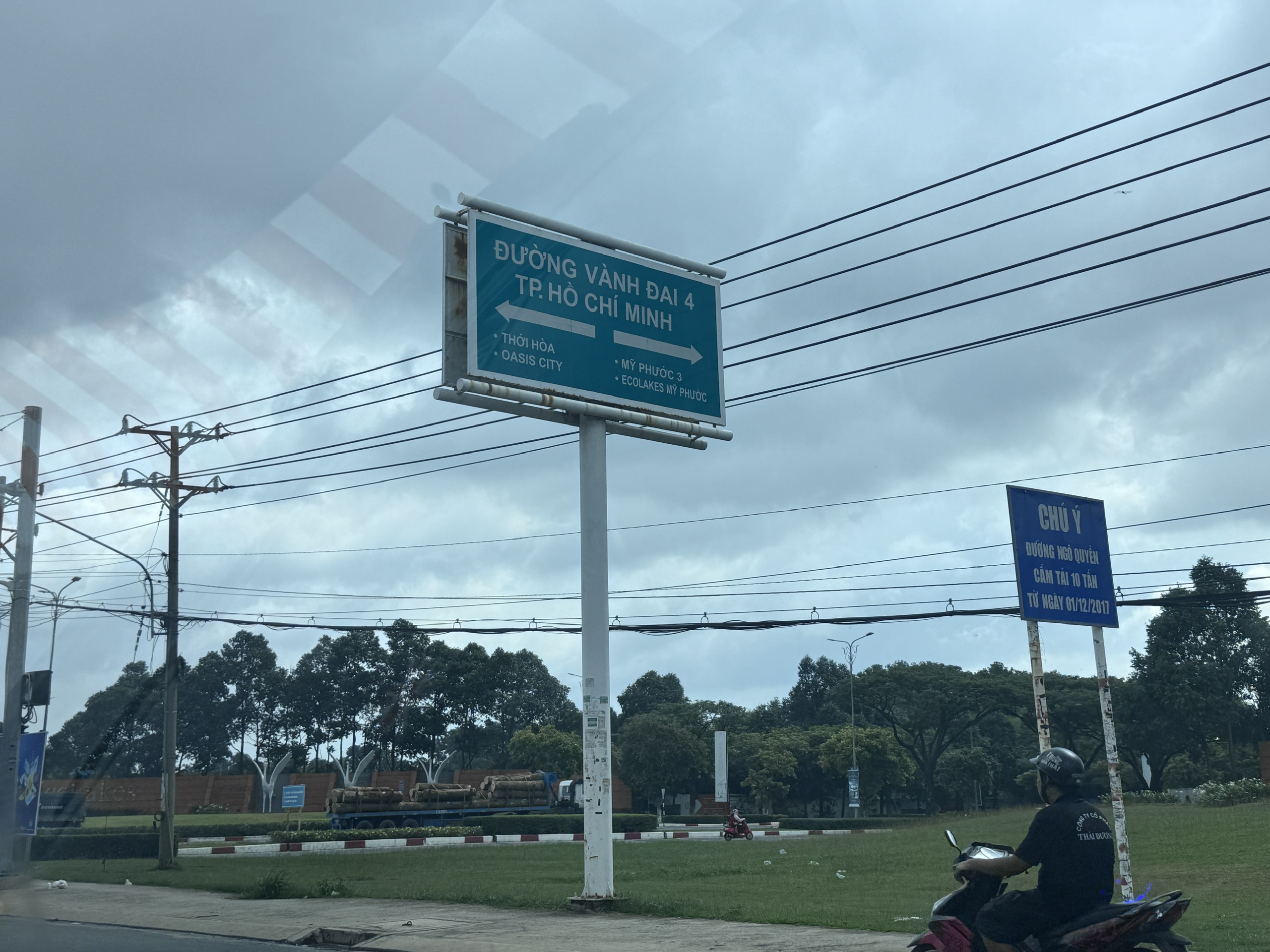 V&agrave;nh đai 4 TP.HCM: L&uacute;ng t&uacute;ng v&igrave; B&igrave;nh Dương l&agrave;m kh&aacute;c c&aacute;c tỉnh th&agrave;nh c&ograve;n lại- Ảnh 3.