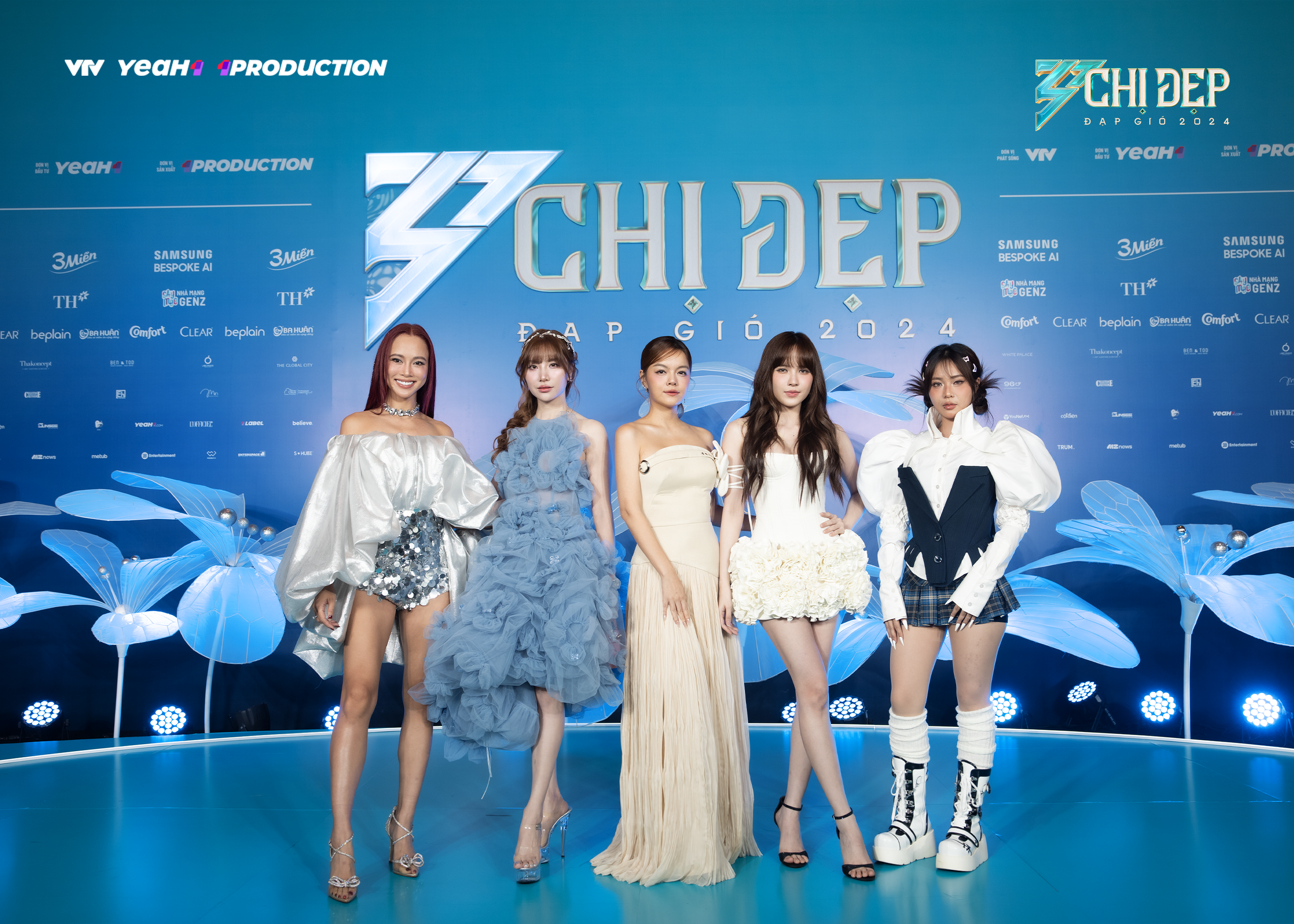 C&aacute;c chị đẹp Vũ Ngọc Anh, Hạnh Sino, Phạm Quỳnh Anh, Thiều Bảo Tr&acirc;m, Misthy