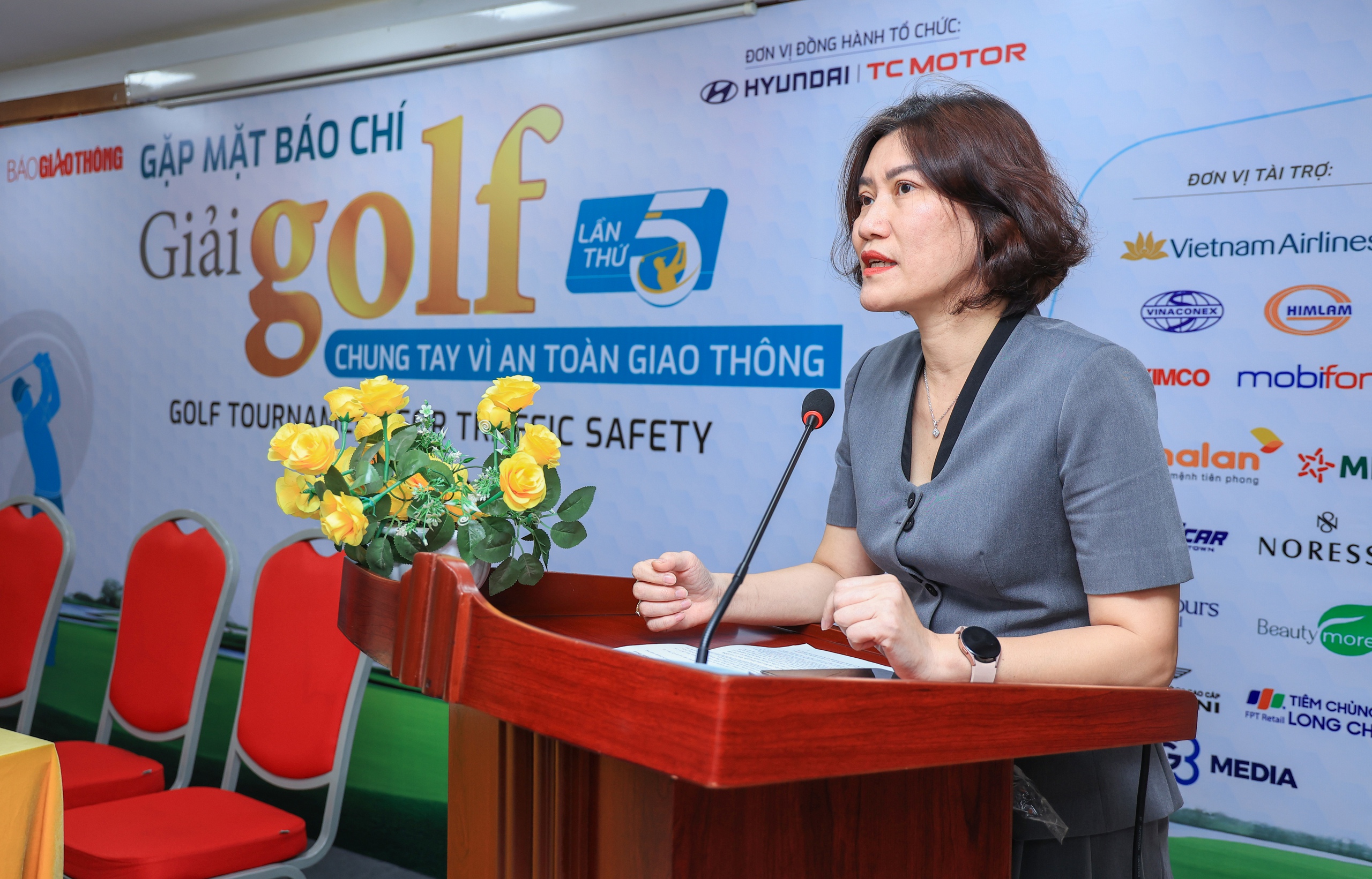 Giải Golf chung tay v&igrave; ATGT lần thứ 5: Viết tiếp những h&agrave;nh tr&igrave;nh nh&acirc;n &aacute;i- Ảnh 1.