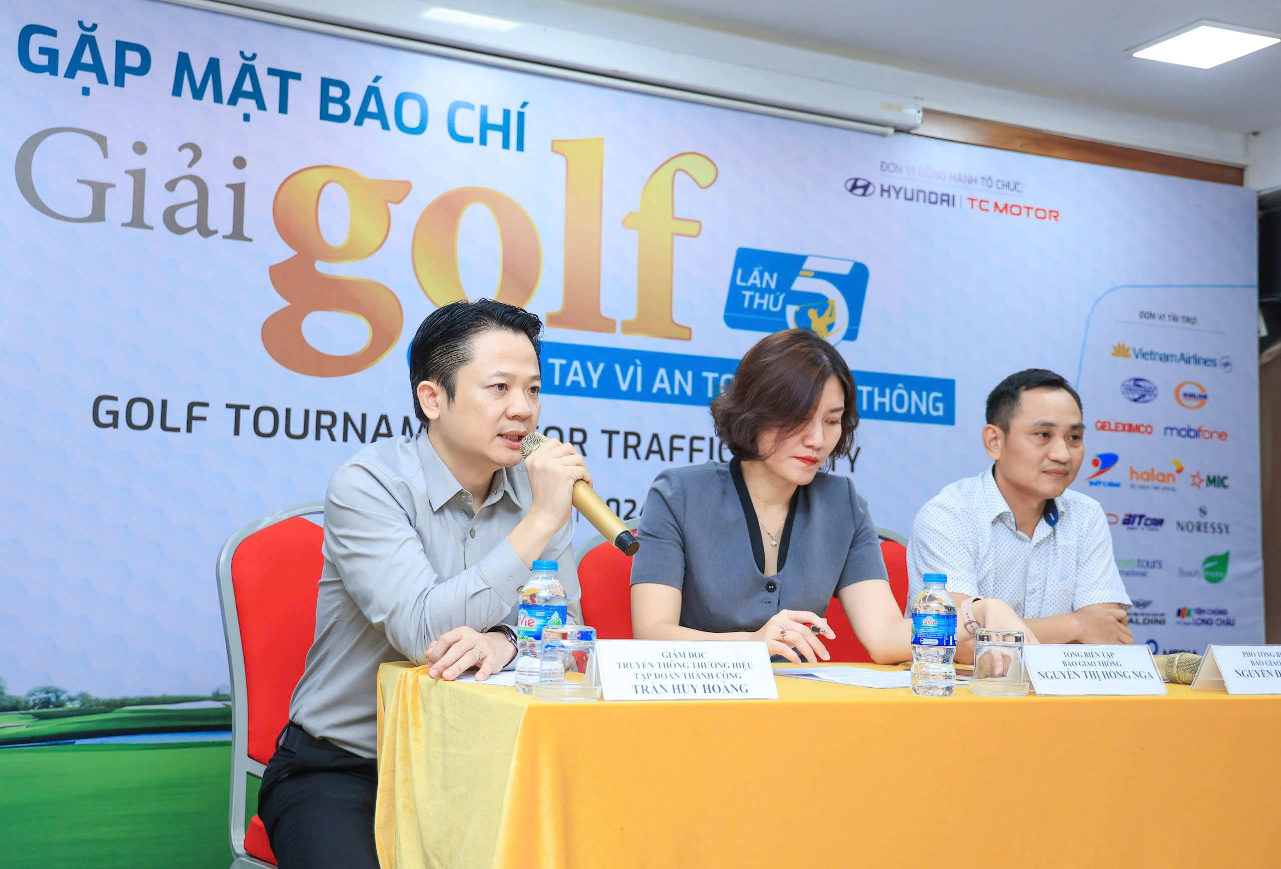 Giải Golf chung tay v&igrave; ATGT lần thứ 5: Viết tiếp những h&agrave;nh tr&igrave;nh nh&acirc;n &aacute;i- Ảnh 6.