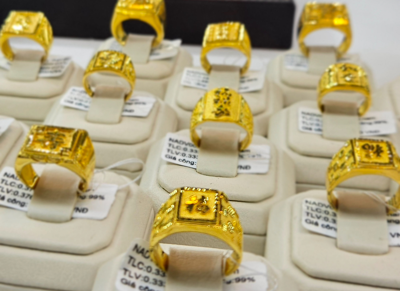 V&agrave;ng nhẫn vọt tăng gi&aacute; mạnh- Ảnh 1.