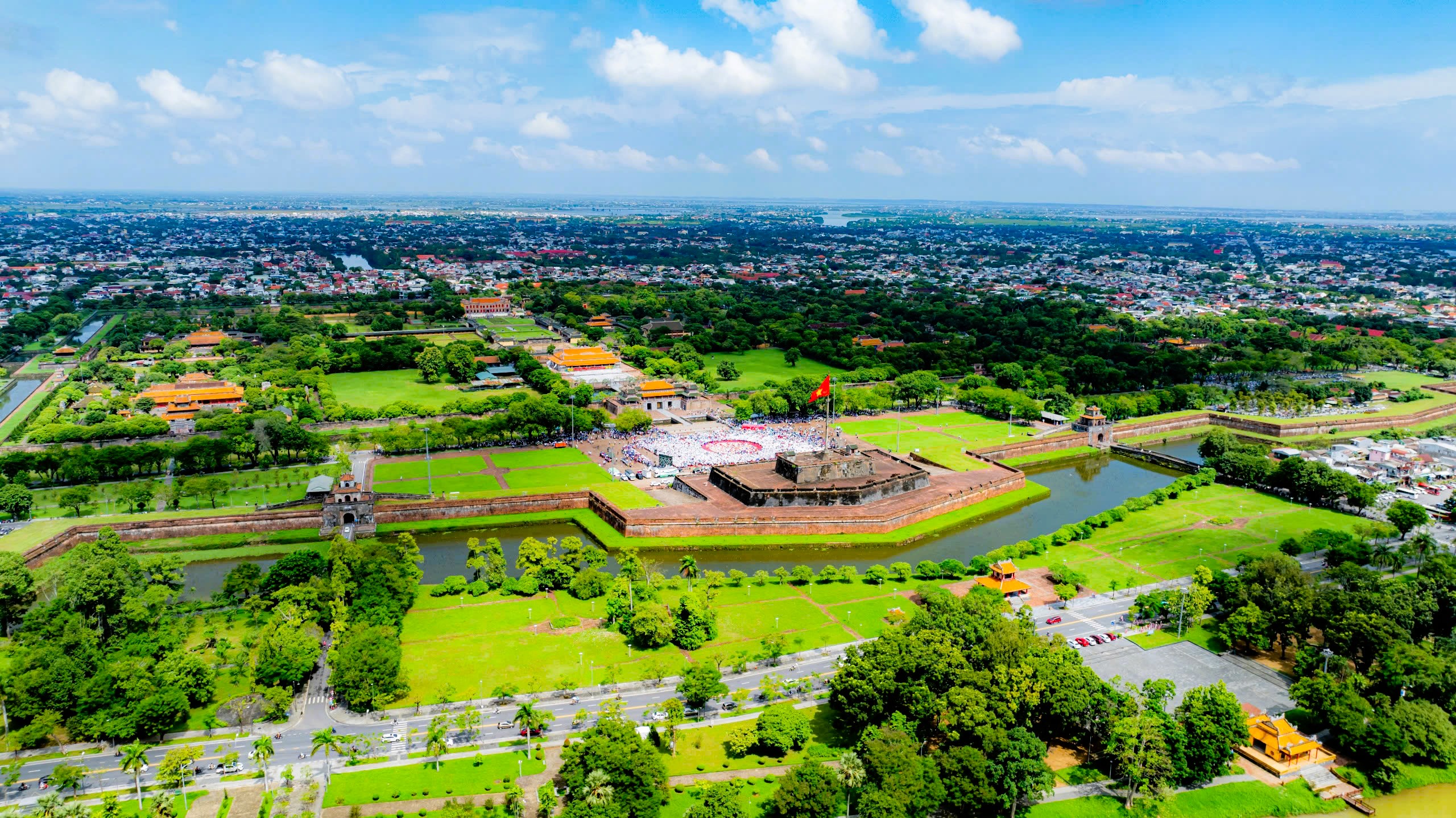 Ng&ocirc;i điện quan trọng nhất trong Ho&agrave;ng th&agrave;nh Huế hẹn ng&agrave;y đ&oacute;n kh&aacute;ch- Ảnh 7.