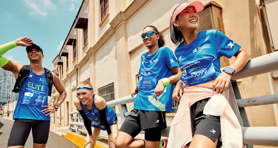 Giải chạy Marathon Di sản H&agrave; Nội lập kỷ lục về số VĐV tham dự- Ảnh 1.