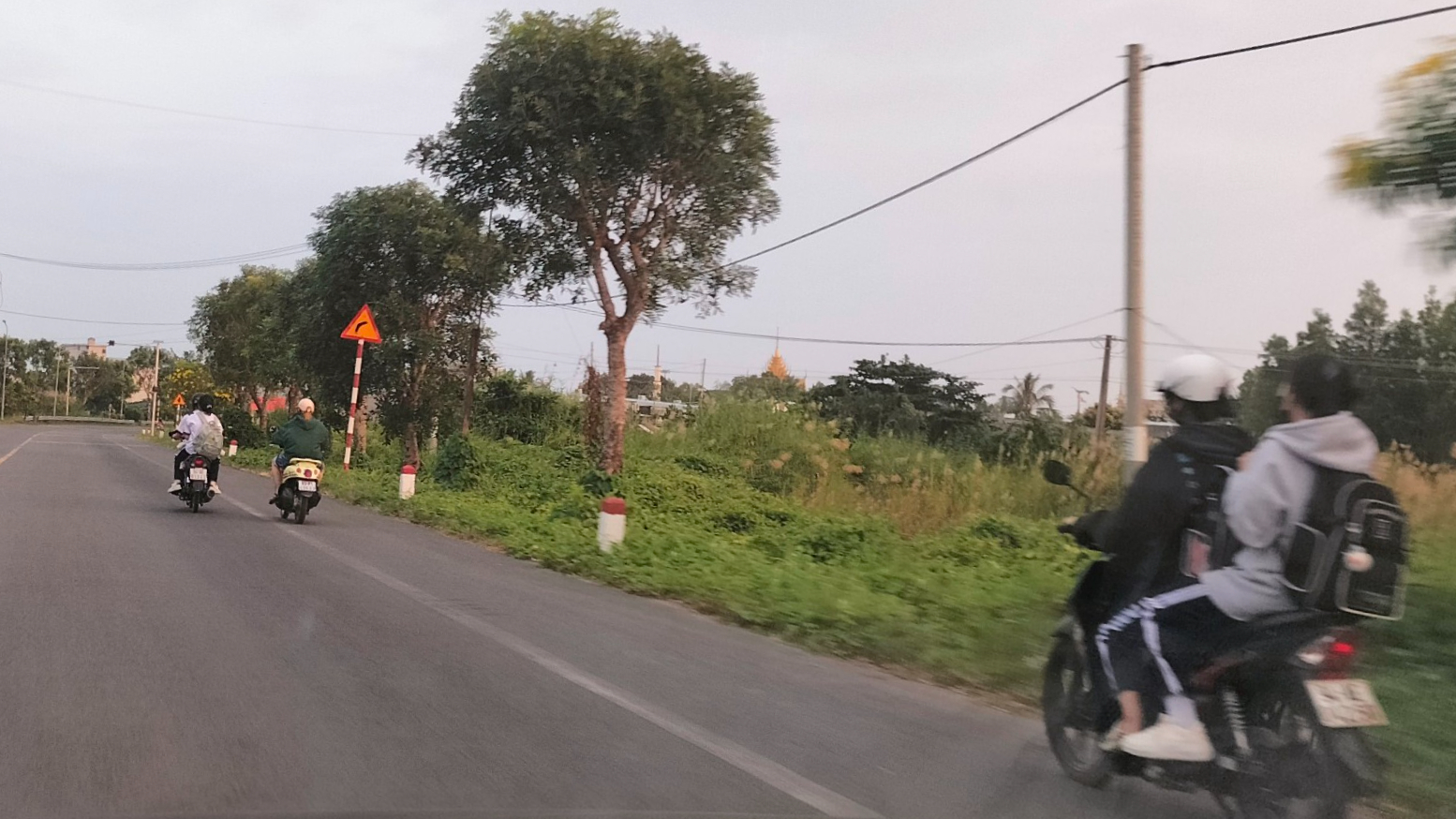 C&agrave; Mau: Gi&aacute;m s&aacute;t chặt việc giao xe cho người kh&ocirc;ng đủ điều kiện tham gia giao th&ocirc;ng- Ảnh 1.