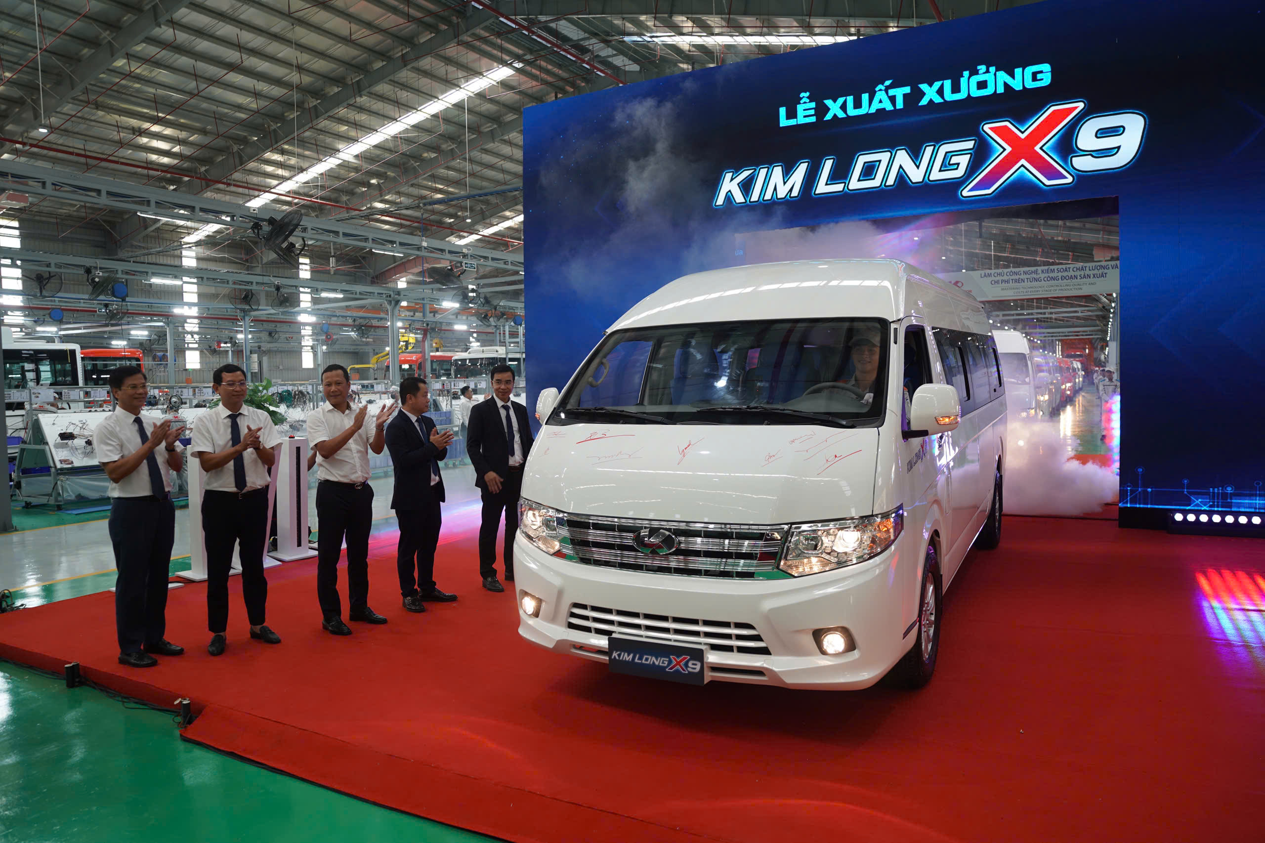 Xe minibus Kim Long X9 vừa ra mắt ở Huế c&oacute; g&igrave; đặc biệt?- Ảnh 3.