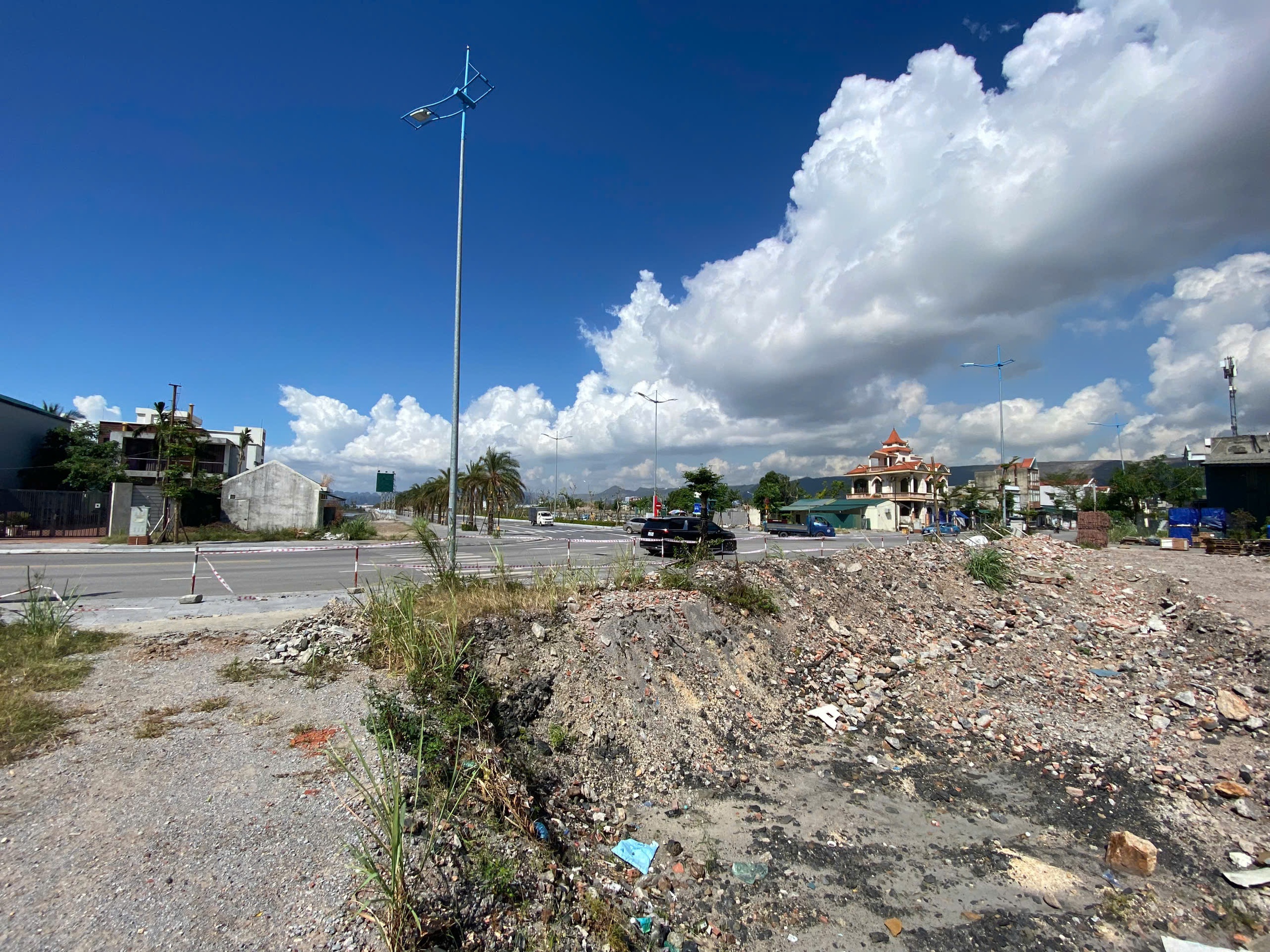 V&igrave; sao dự &aacute;n đường nối đường bao biển ở Quảng Ninh dừng thi c&ocirc;ng?- Ảnh 1.