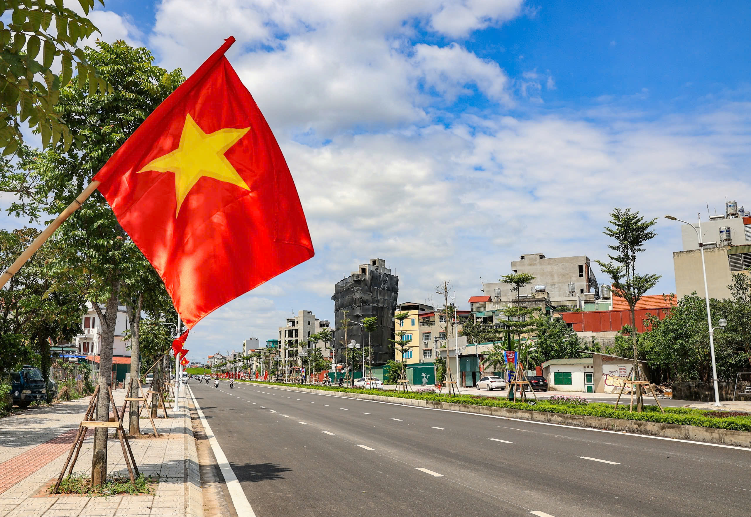 Ngắm tuyến đường hơn 1.200 tỷ ở Hà Nội trước ngày thông xe- Ảnh 10. Ngắm tuyến đường hơn 1.200 tỷ ở Hà Nội trước ngày thông xe- Ảnh 10.