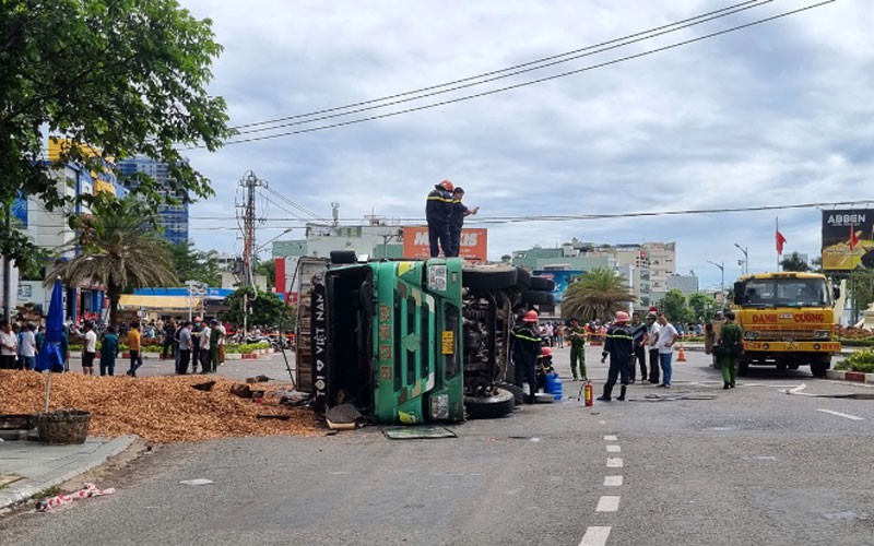 Tin tức tai nạn giao th&ocirc;ng mới nhất ng&agrave;y h&ocirc;m nay 21/10/2024