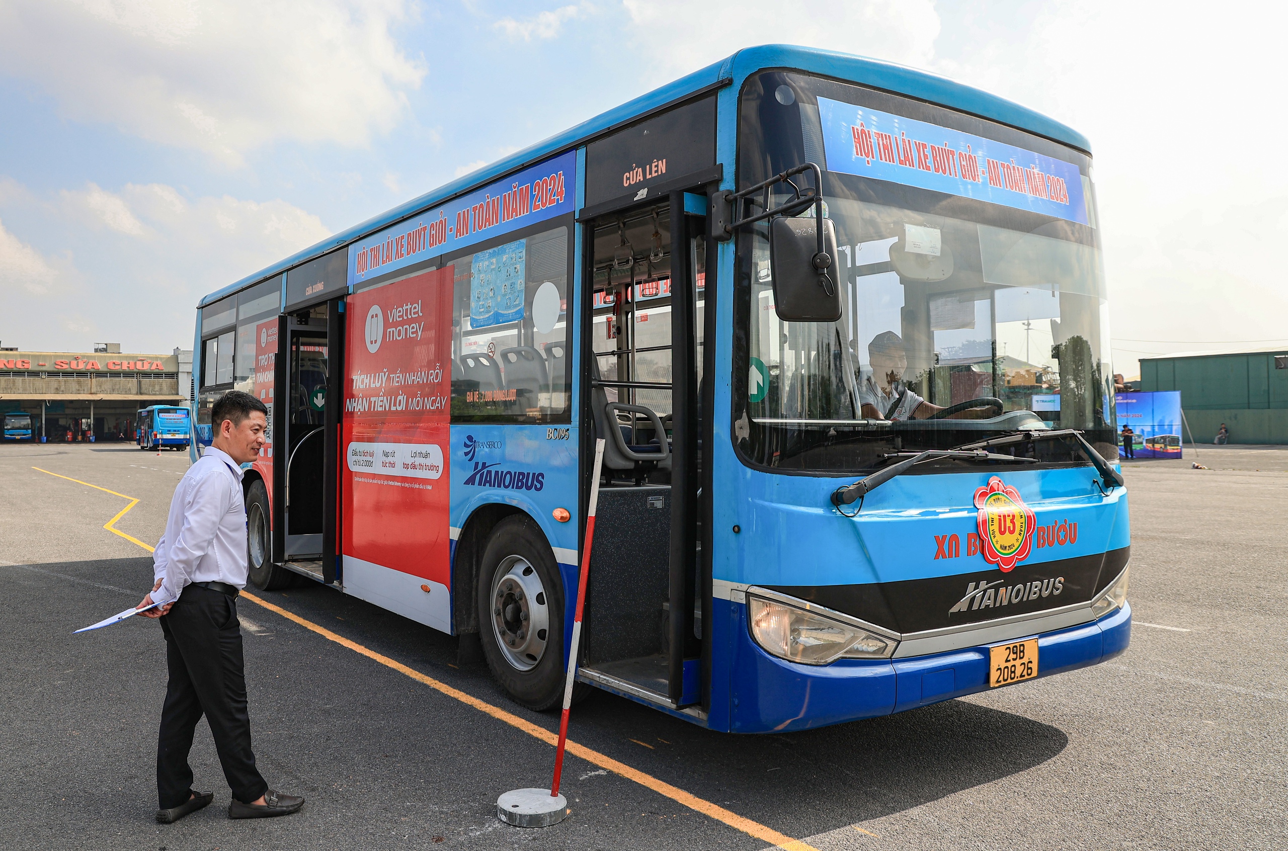 64 t&agrave;i xế tranh t&agrave;i, khoe kỹ năng l&aacute;i xe bu&yacute;t giỏi, an to&agrave;n- Ảnh 8.