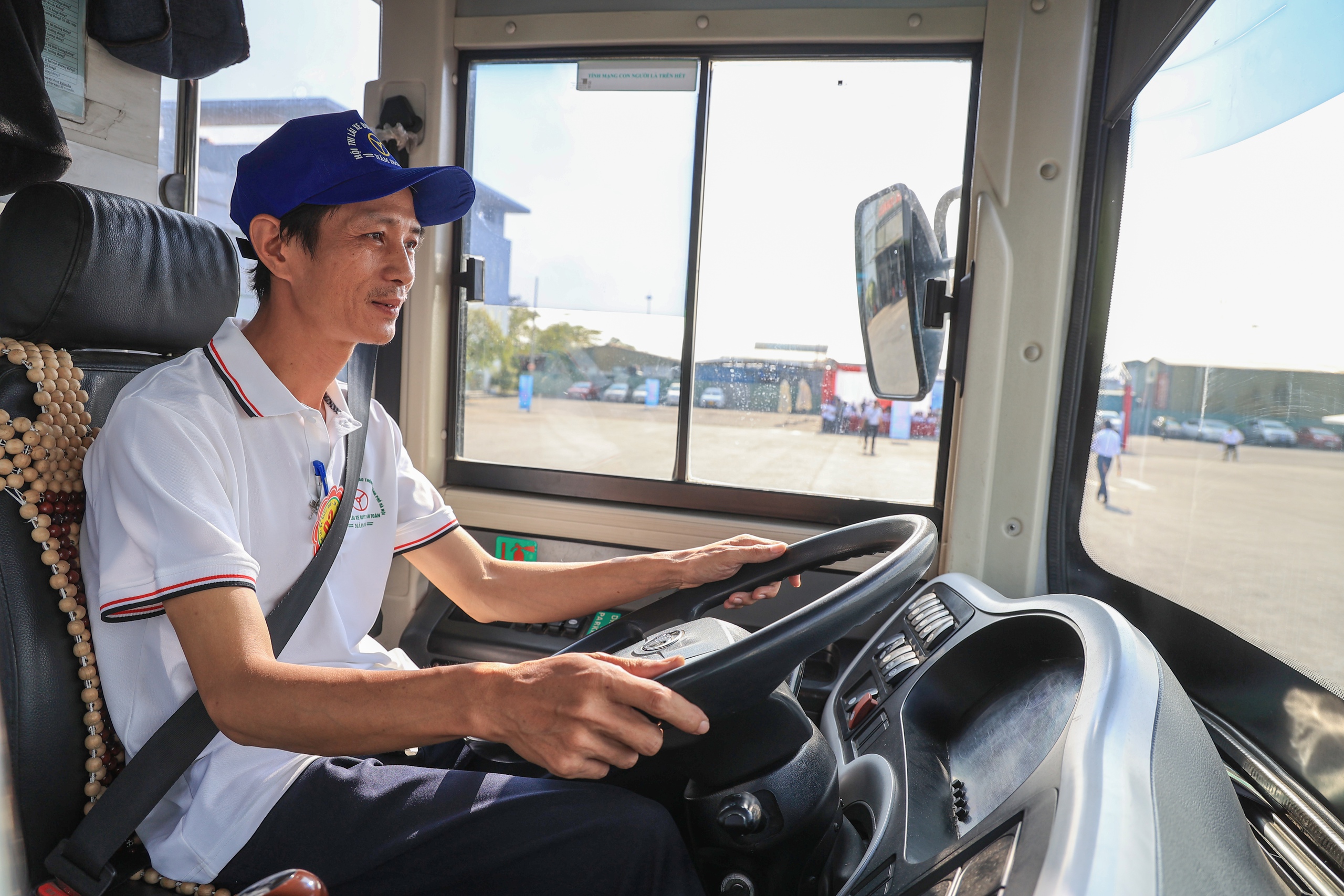 64 t&agrave;i xế tranh t&agrave;i, khoe kỹ năng l&aacute;i xe bu&yacute;t giỏi, an to&agrave;n- Ảnh 5.