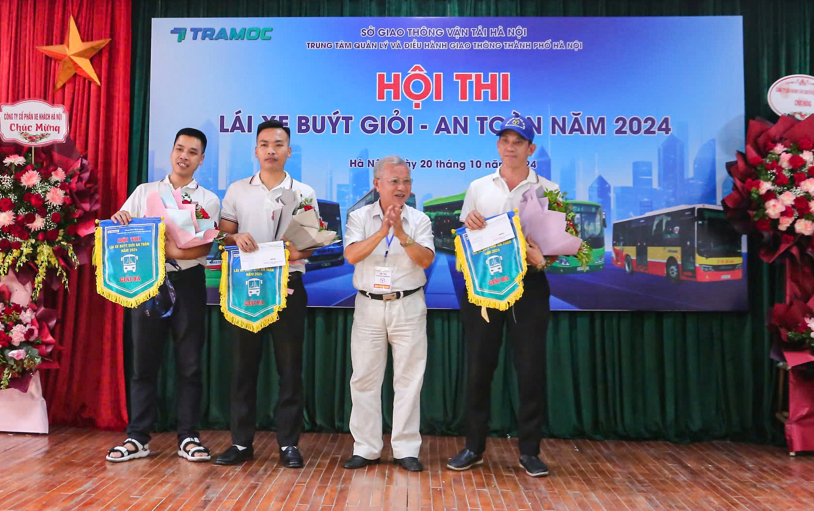 64 t&agrave;i xế tranh t&agrave;i, khoe kỹ năng l&aacute;i xe bu&yacute;t giỏi, an to&agrave;n- Ảnh 17.