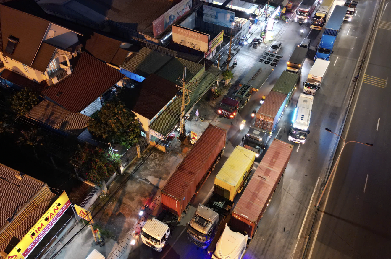 Phương &aacute;n x&oacute;a &ugrave;n tắc 2 n&uacute;t giao nghẹt thở tr&ecirc;n QL51- Ảnh 4.