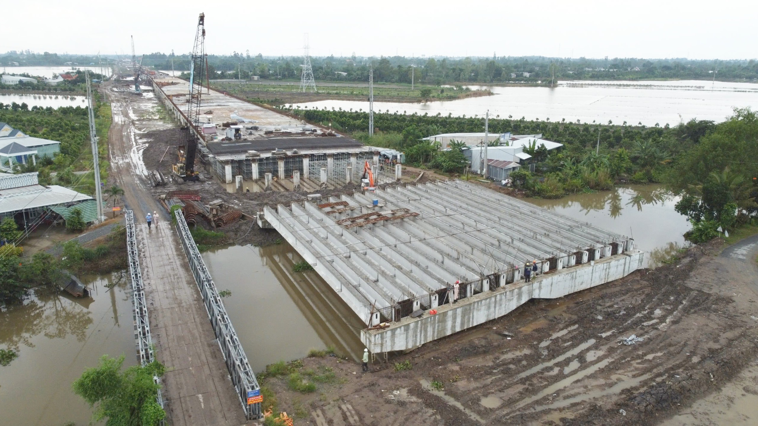 Cao tốc Cao L&atilde;nh - An Hữu: Th&aacute;ng 11 ho&agrave;n th&agrave;nh đoạn dầm s&agrave;n duy nhất- Ảnh 3.