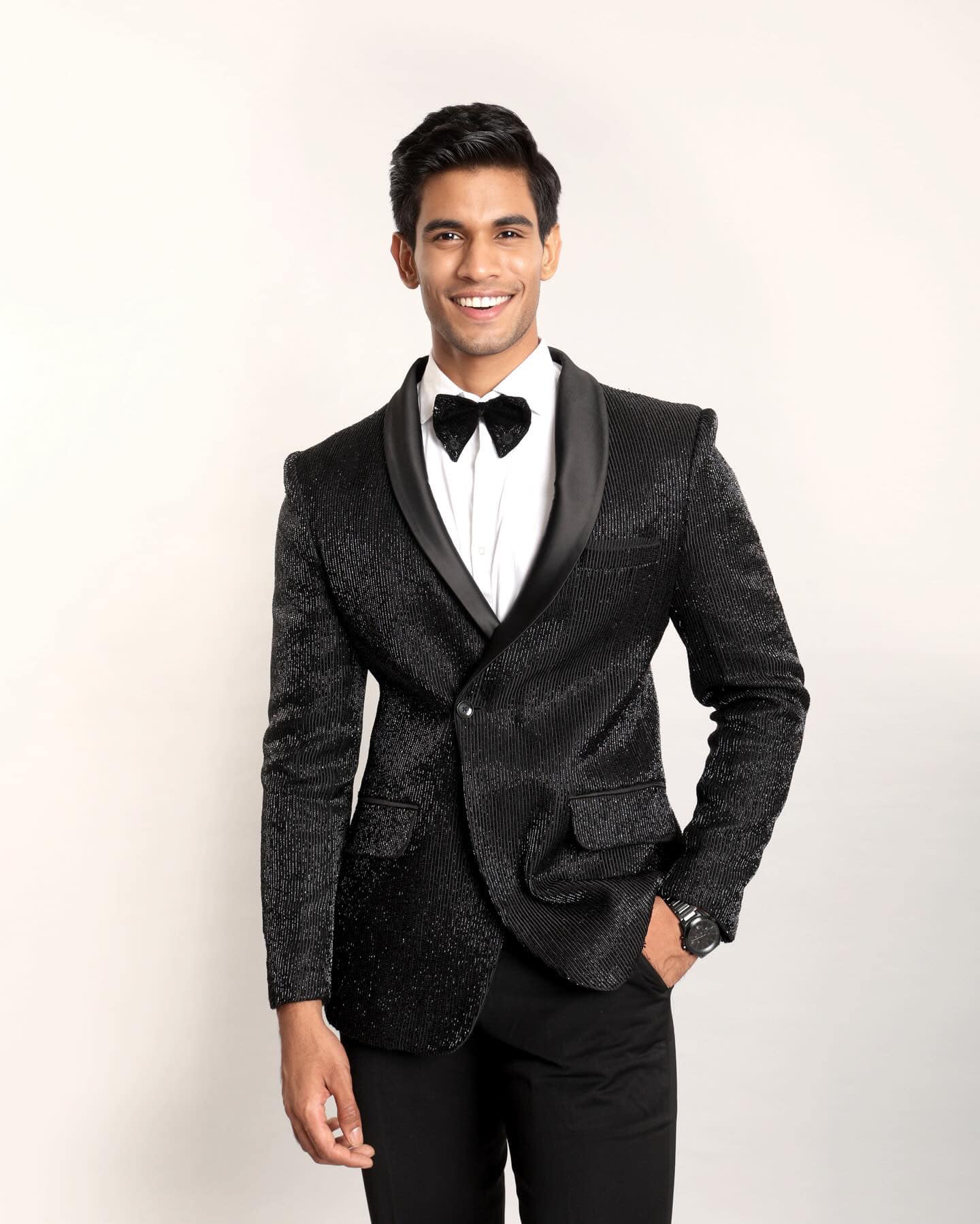 Dàn Mr World 2024 sắp đổ bộ Việt Nam: Từ cận vệ vua, ca sĩ, nhà tâm lý đến tài chính- Ảnh 18. Dàn Mr World 2024 sắp đổ bộ Việt Nam: Từ cận vệ vua, ca sĩ, nhà tâm lý đến tài chính- Ảnh 18.