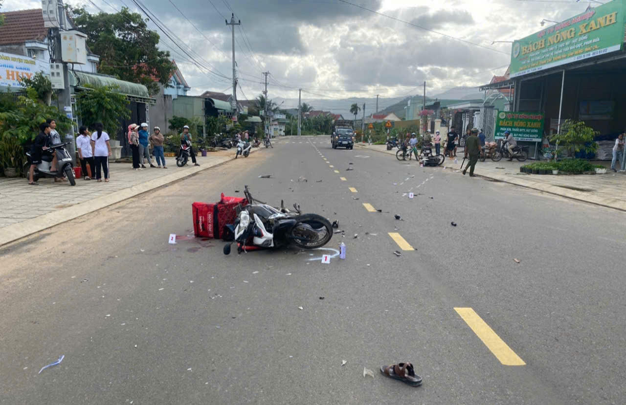 Gia Lai: Va chạm xe m&aacute;y, 2 người đ&agrave;n &ocirc;ng tử vong- Ảnh 1.