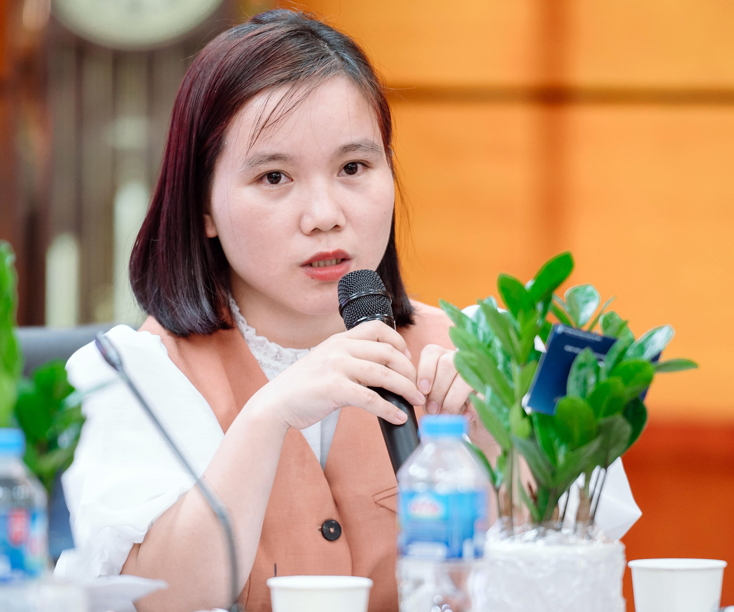 Hiểm họa từ việc kh&ocirc;ng giảm tốc độ khi l&aacute;i xe trong ng&otilde; ra đường lớn- Ảnh 2.