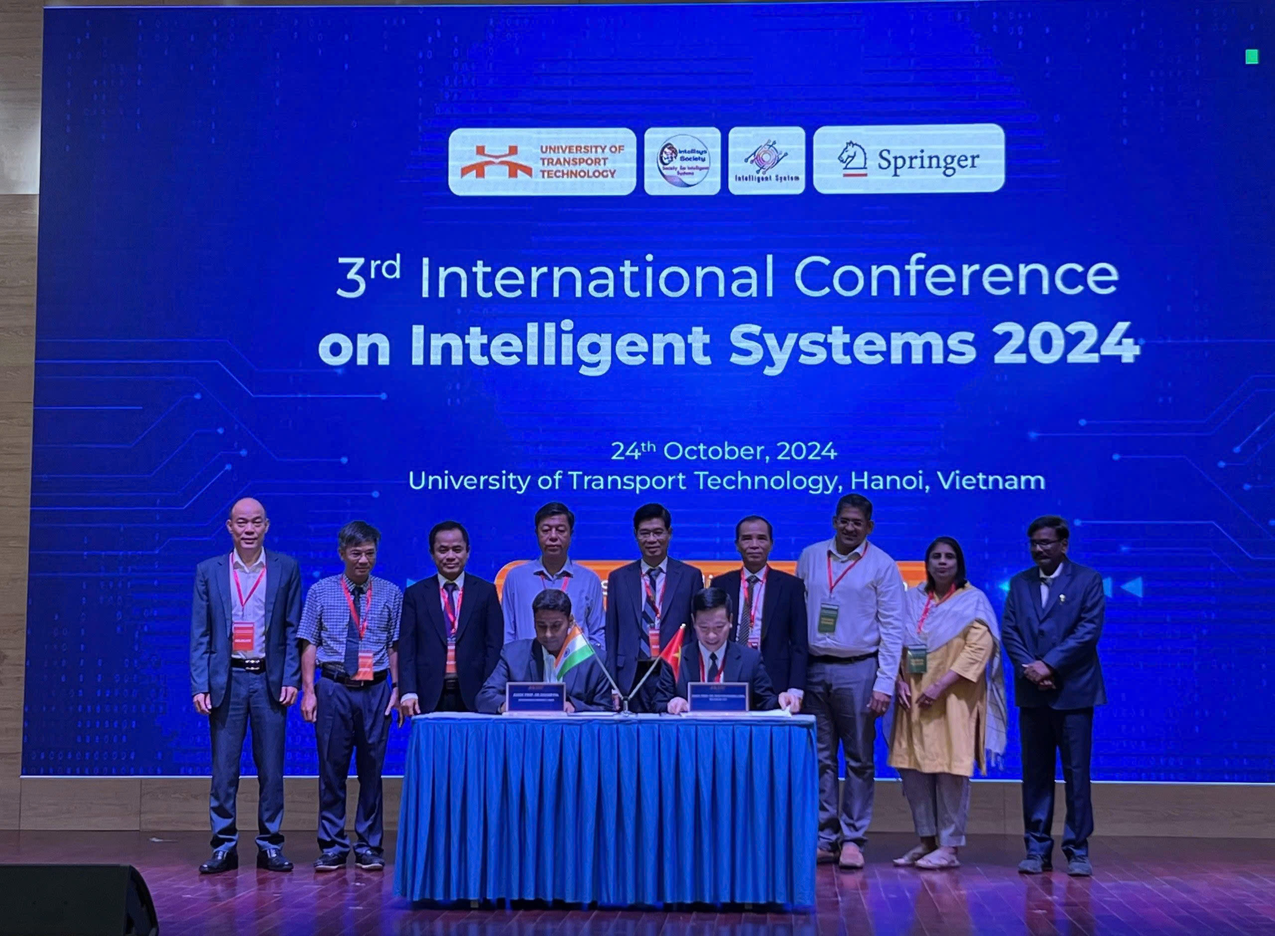 Trường Đại học C&ocirc;ng nghệ GTVT tổ chức Hội thảo quốc tế về Hệ thống th&ocirc;ng minh- Ảnh 1.