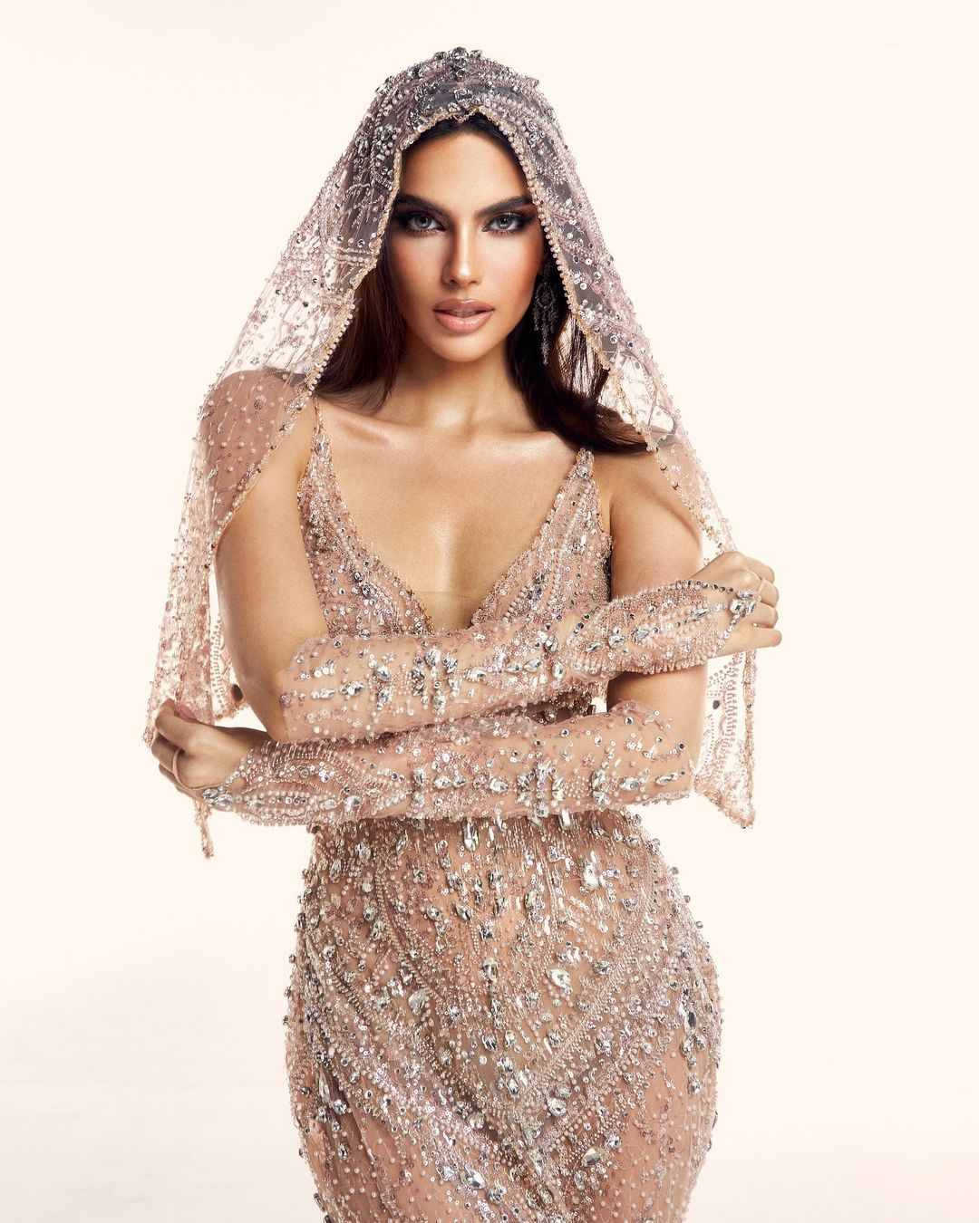 Mỹ nh&acirc;n Ấn Độ ăn chay trường đăng quang Miss Grand International 2024- Ảnh 7.