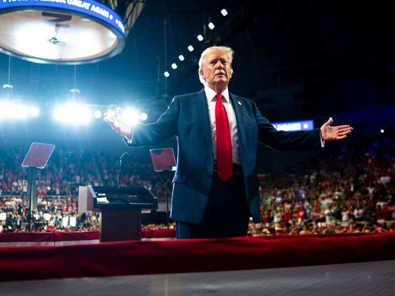 Bầu cử Tổng thống Mỹ c&oacute; thể xảy ra kịch bản chưa từng c&oacute; trong gần 40 năm- Ảnh 1.