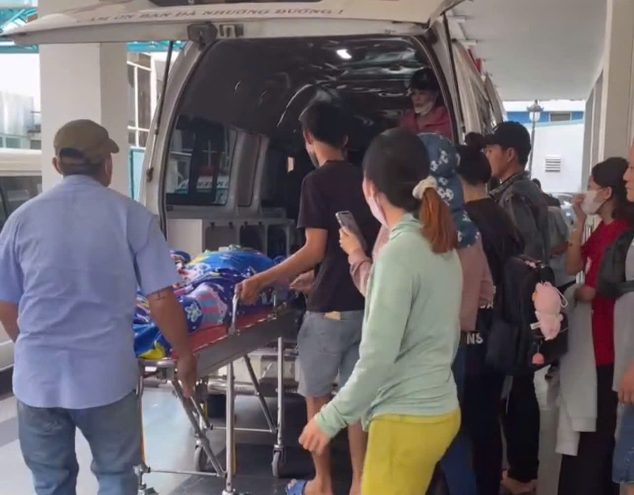 Thai phụ trong vụ nổ b&igrave;nh ga ở TP Thủ Đức đ&atilde; tử vong- Ảnh 1.