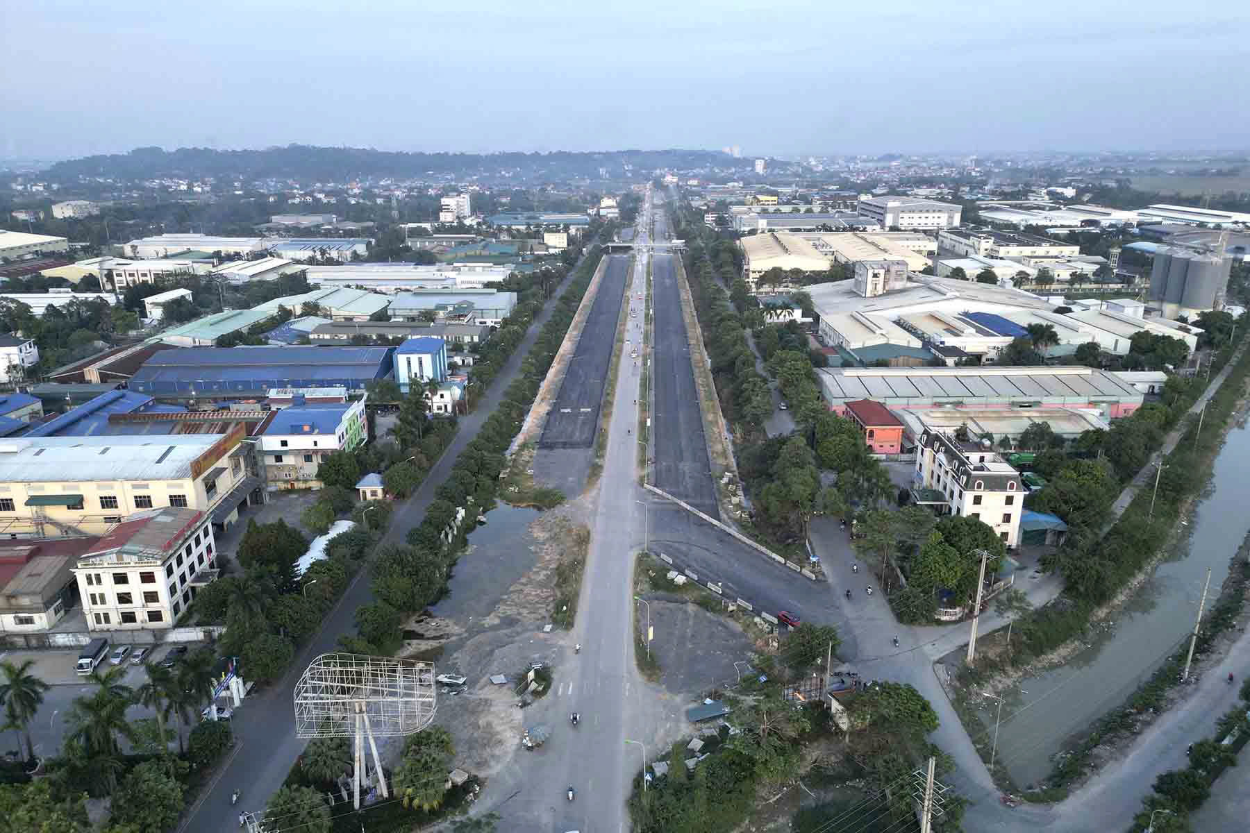 Tiến độ l&agrave;m đường QL6 đoạn Ba La - Xu&acirc;n Mai- Ảnh 1.