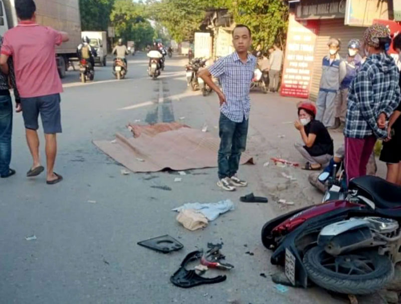 Hiện trường vụ tai nạn giao th&ocirc;ng.