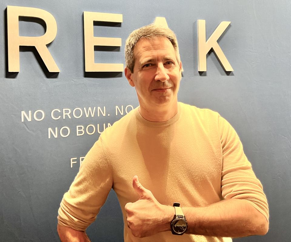 Bất chấp kinh tế suy tho&aacute;i, nước Mỹ vẫn l&agrave; thi&ecirc;n đường cho c&aacute;c thương hiệu đồng hồ xa xỉ- Ảnh 3.