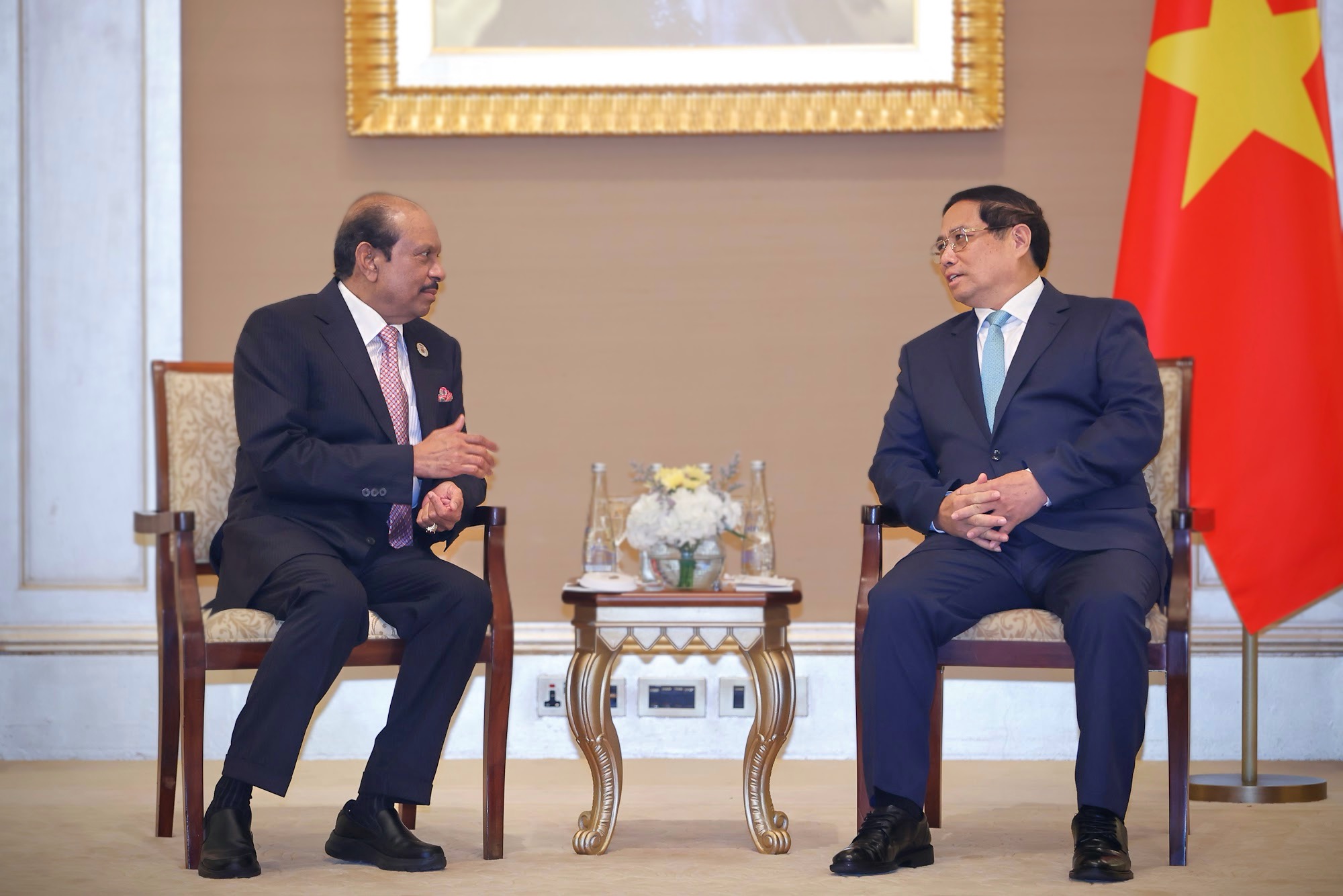 Tiếp Thủ tướng, Tập đo&agrave;n cảng tỷ đ&ocirc; Abu Dhabi th&ocirc;ng b&aacute;o mở văn ph&ograve;ng tại Việt Nam - Ảnh 3.