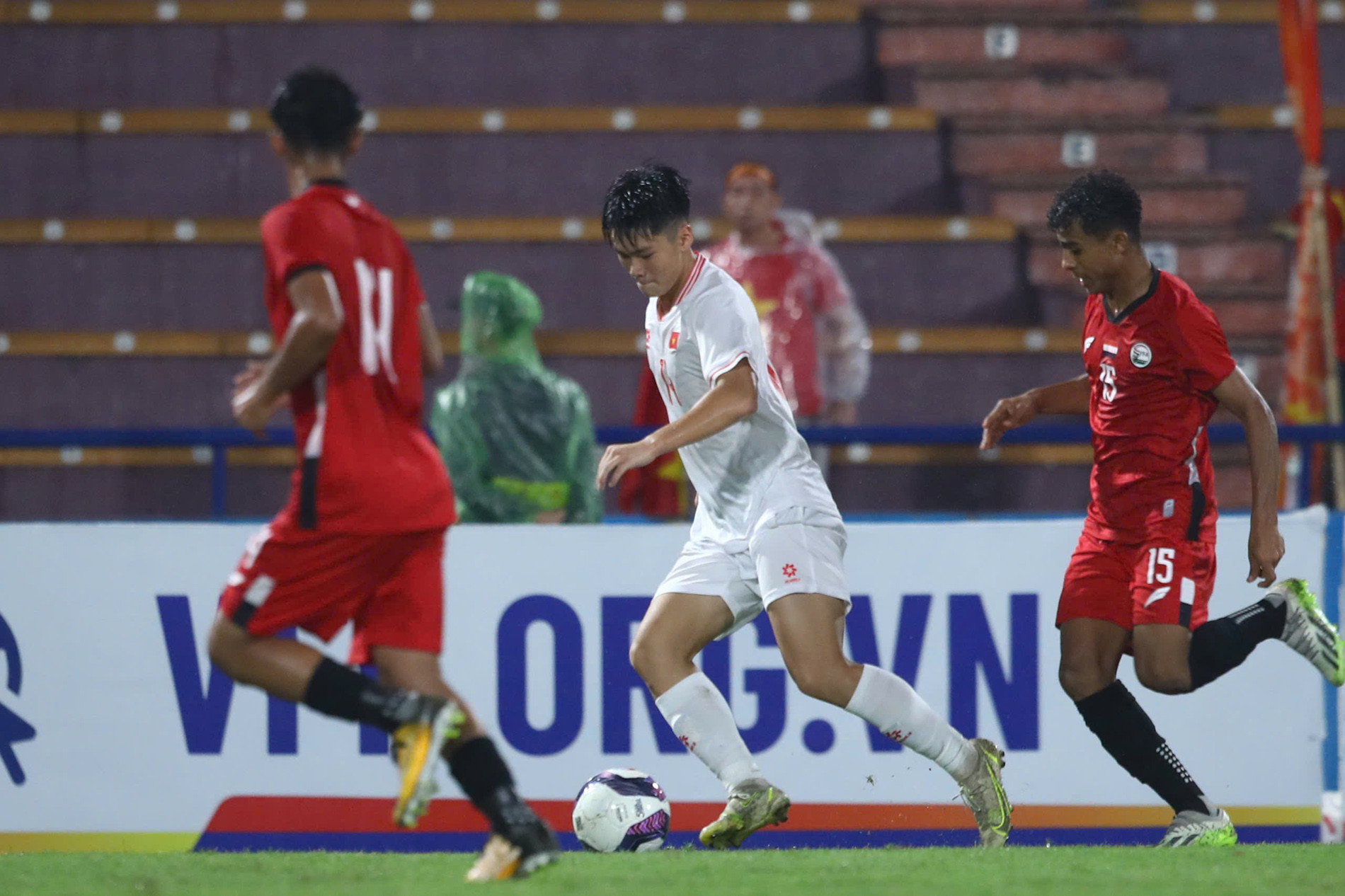 U17 Việt Nam có sáng cửa dự World Cup 2025?- Ảnh 1. U17 Việt Nam có sáng cửa dự World Cup 2025?- Ảnh 1.