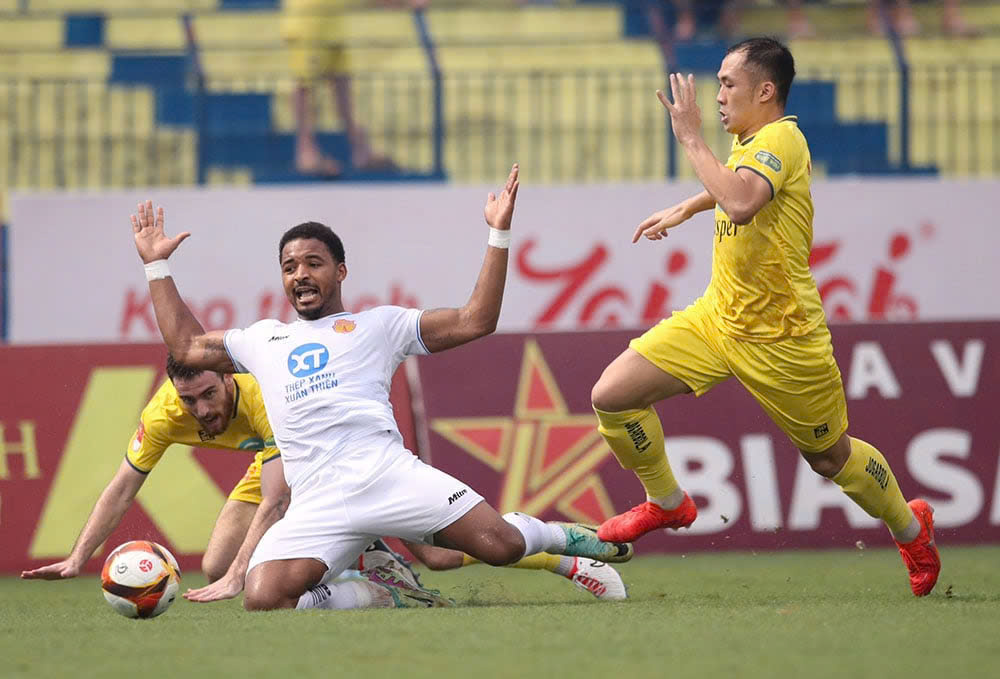 Báo Indonesia lo Việt Nam làm điều này tại AFF Cup 2024- Ảnh 1. Báo Indonesia lo Việt Nam làm điều này tại AFF Cup 2024- Ảnh 1.