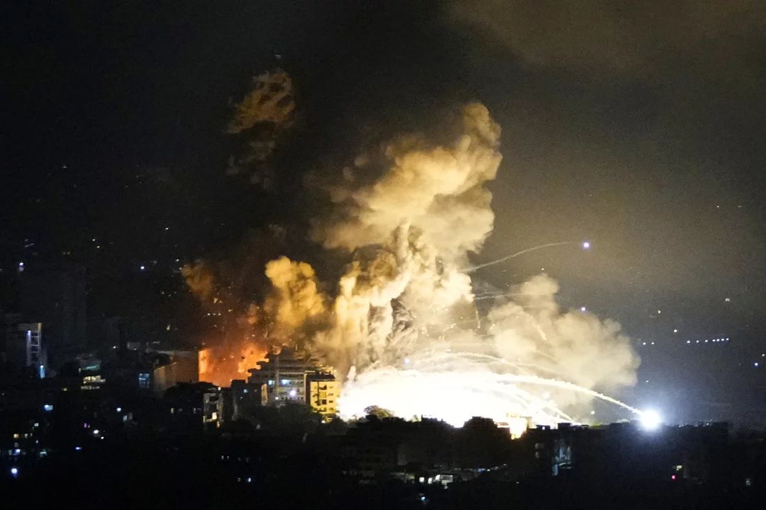 Israel đ&atilde; sẵn s&agrave;ng "tất tay" với Iran sau vụ tập k&iacute;ch t&ecirc;n lửa?- Ảnh 3.