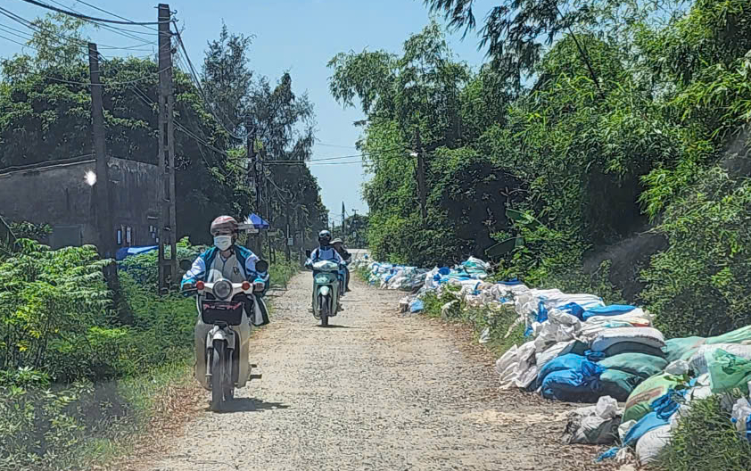 Nam Định: Khốn khổ đường v&agrave;o th&ocirc;n gần 500 hộ d&acirc;n- Ảnh 4.