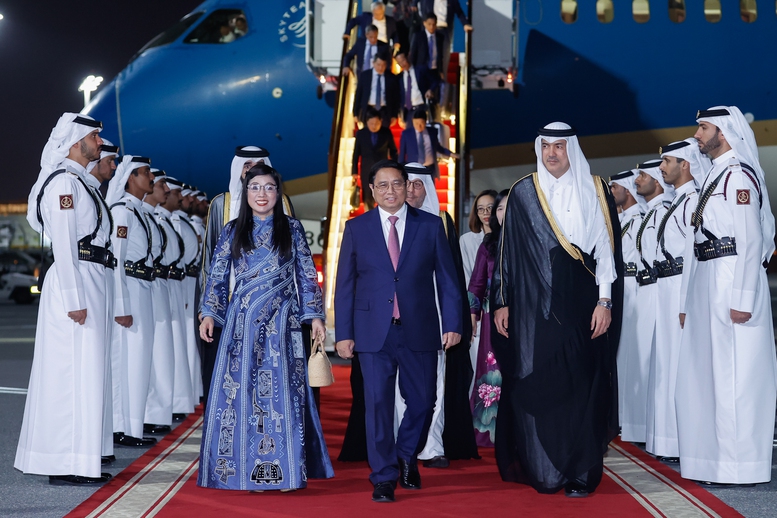 Thủ tướng Phạm Minh Ch&iacute;nh bắt đầu thăm ch&iacute;nh thức Qatar- Ảnh 3.