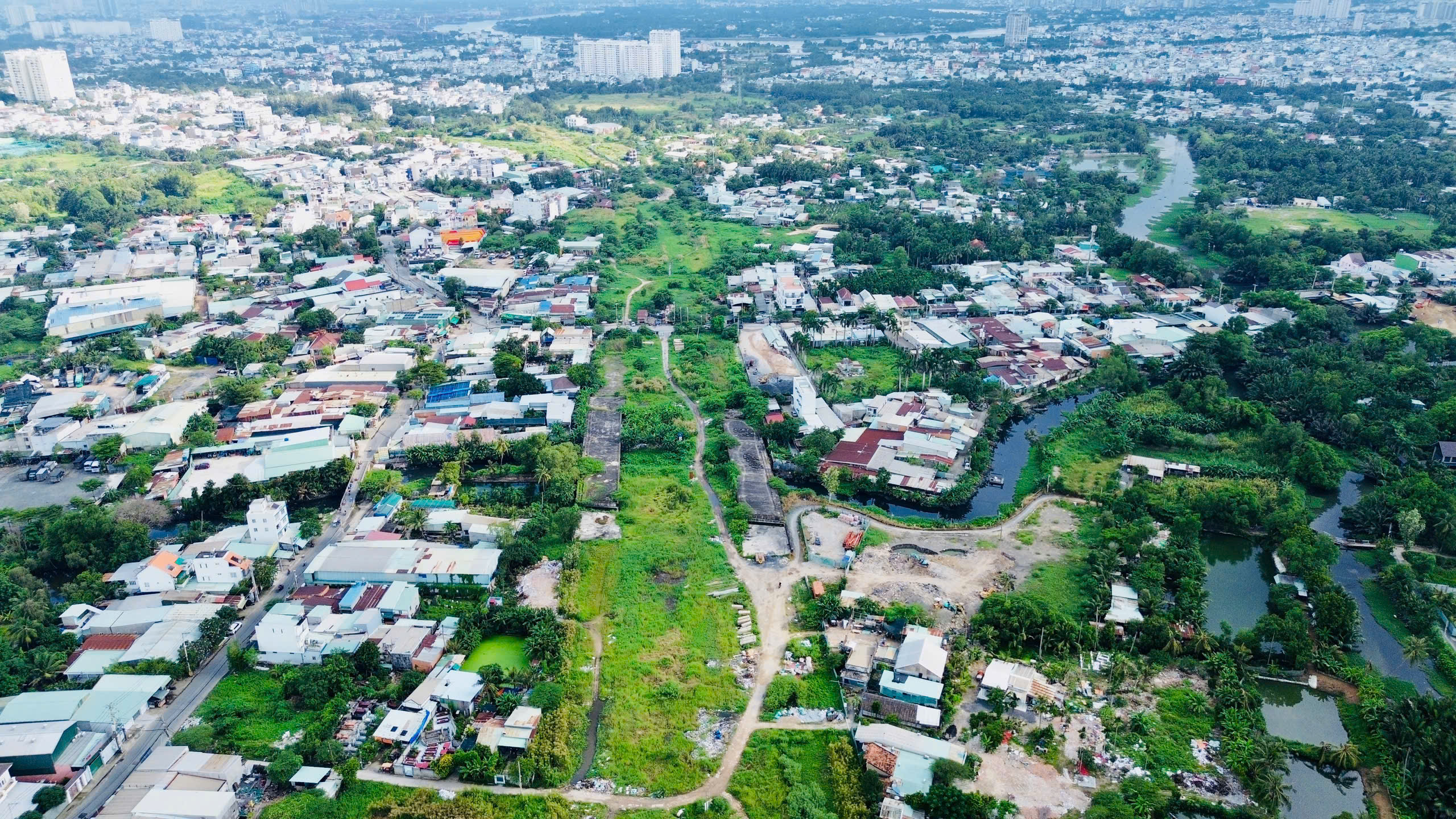 TP.HCM chạy đua giải ph&oacute;ng mặt bằng, chuẩn bị khởi c&ocirc;ng V&agrave;nh đai 2 v&agrave;o cuối năm 2025- Ảnh 2.