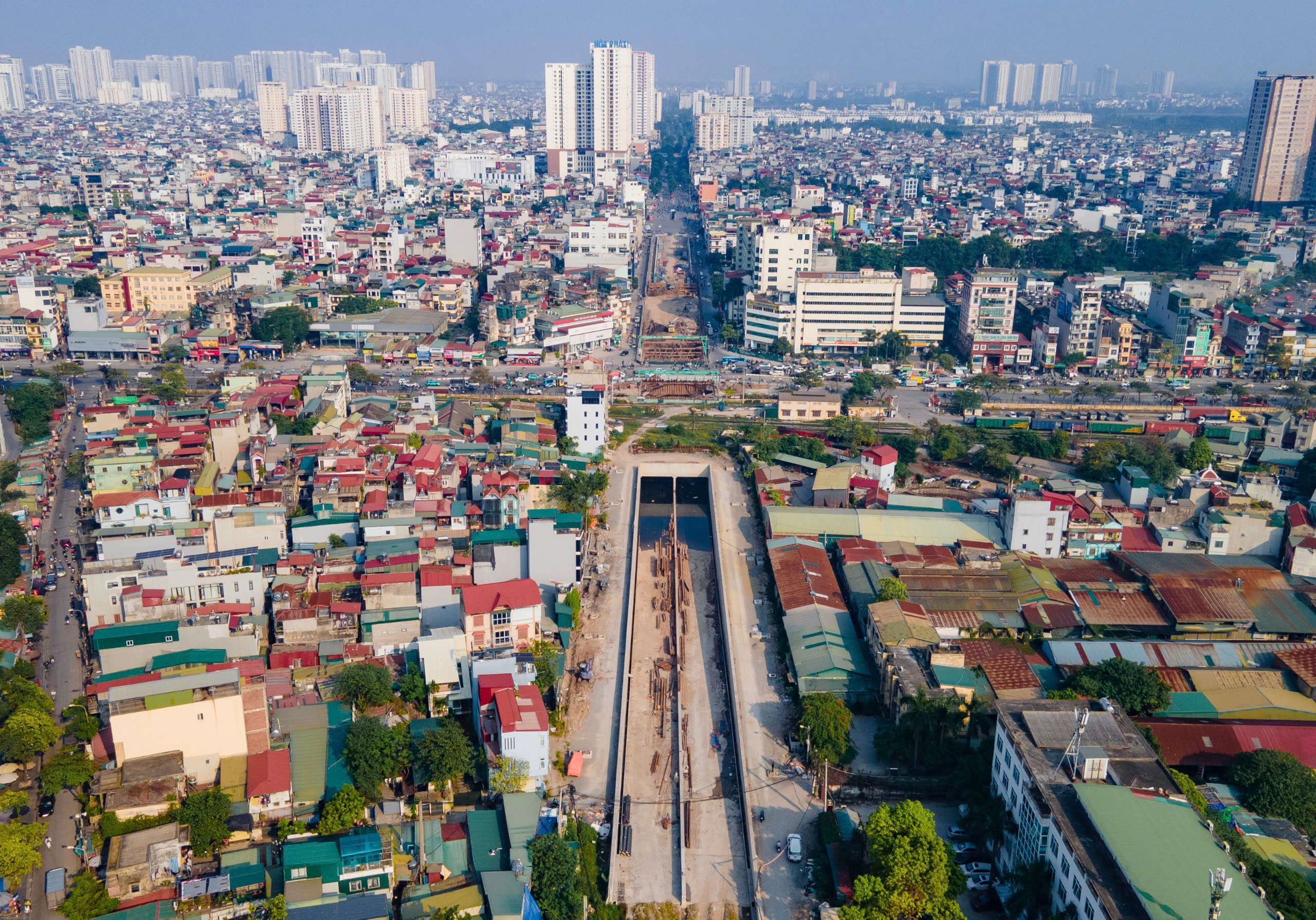 Cận cảnh hầm chui gần 800 tỷ đồng ở H&agrave; Nội sau 2 năm thi c&ocirc;ng- Ảnh 1.