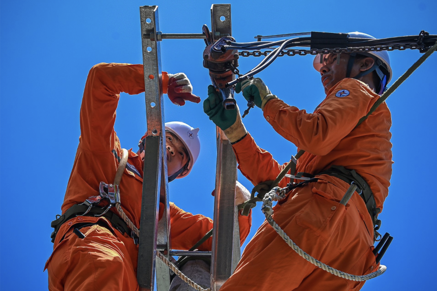 C&ugrave;ng EVNHANOI đưa tiết kiệm điện v&agrave;o cuộc sống- Ảnh 1.