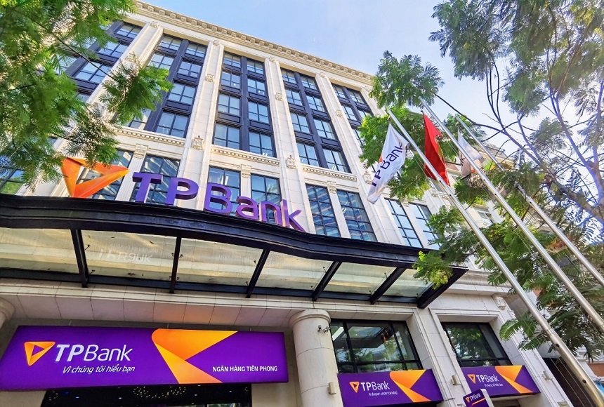 Bức tranh lợi nhuận tươi s&aacute;ng của TPBank- Ảnh 2.